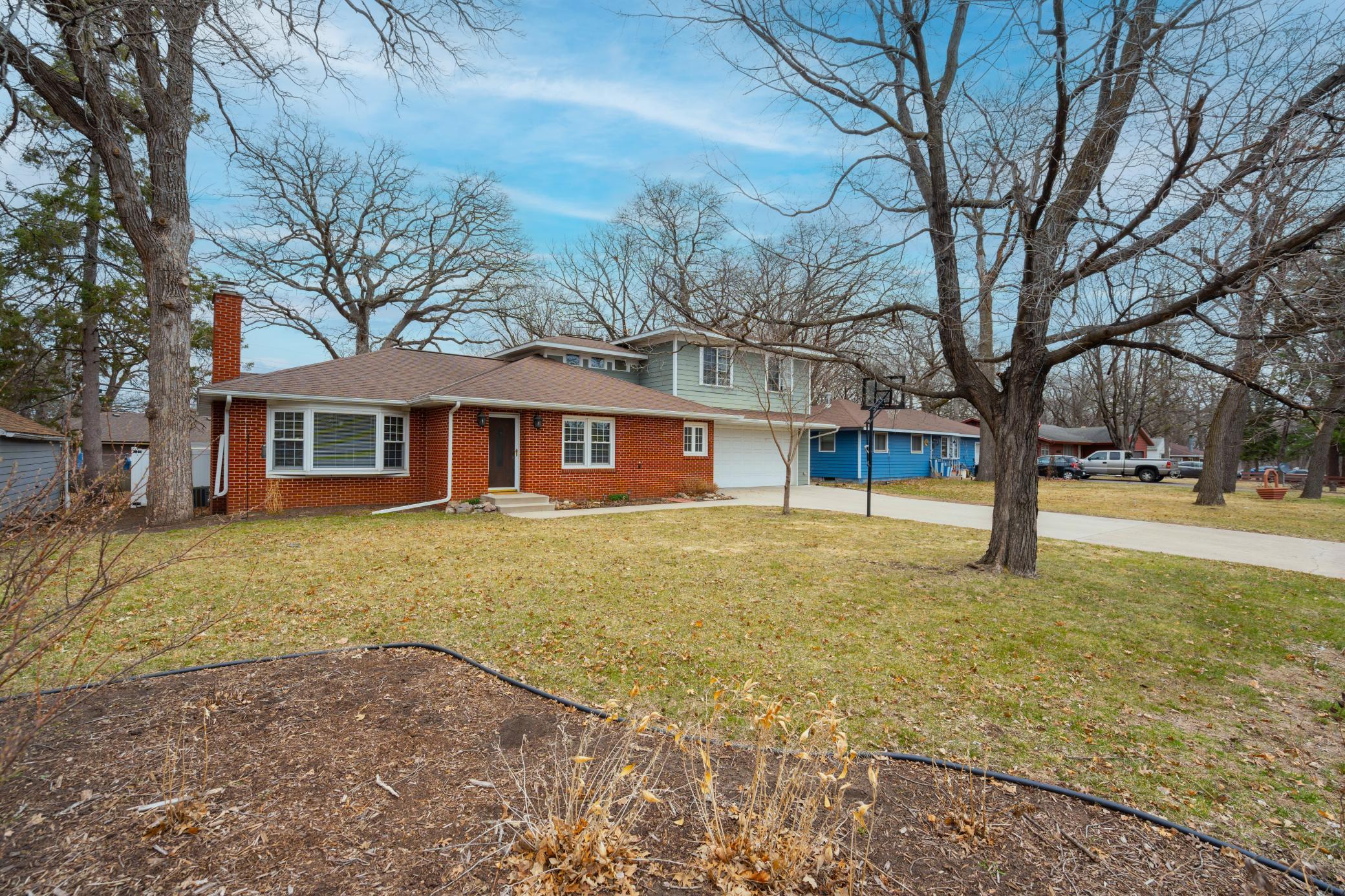 main property photo 25