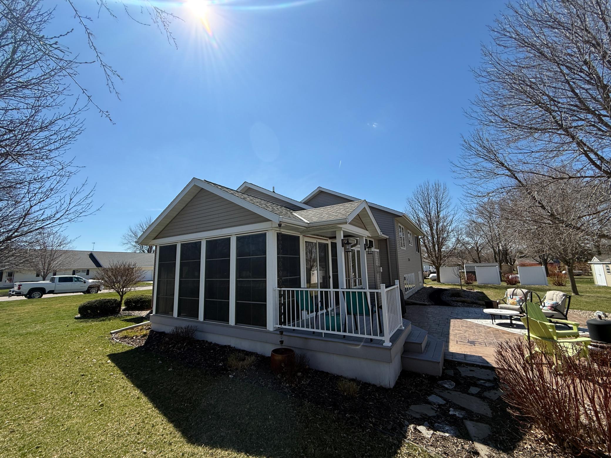 main property photo 37
