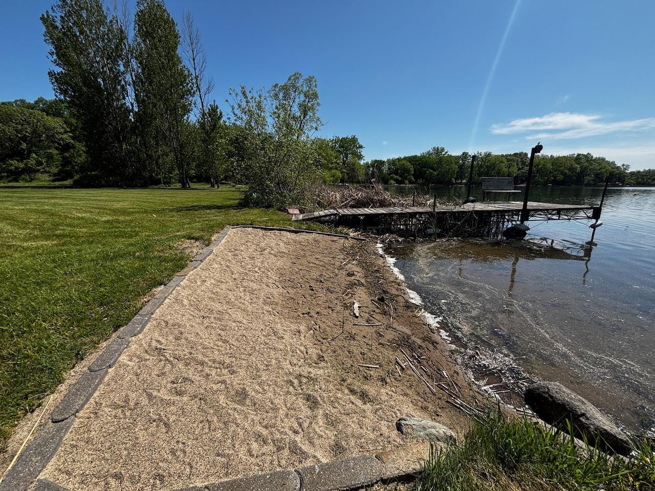 main property photo 40