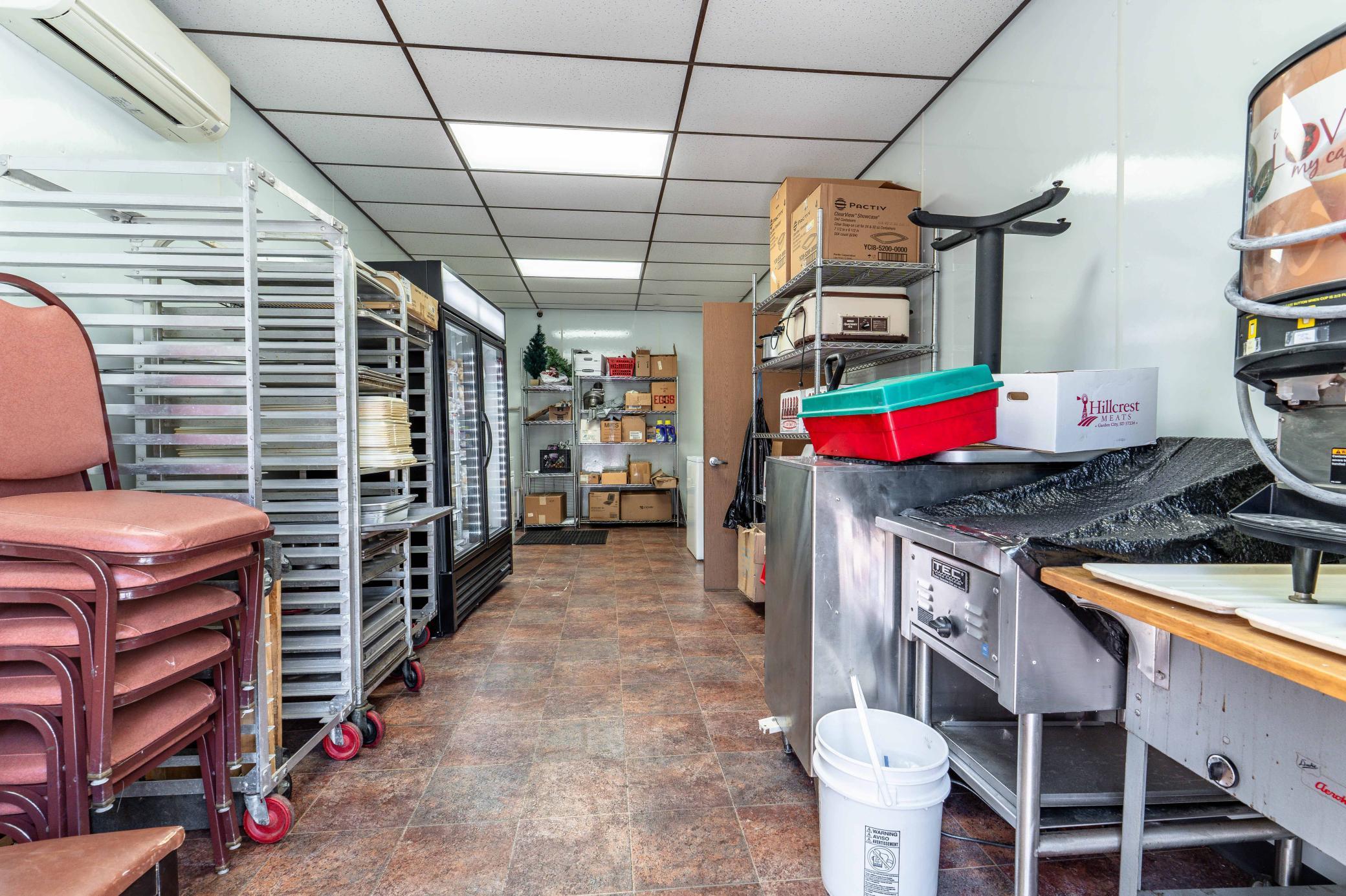 main property photo 47