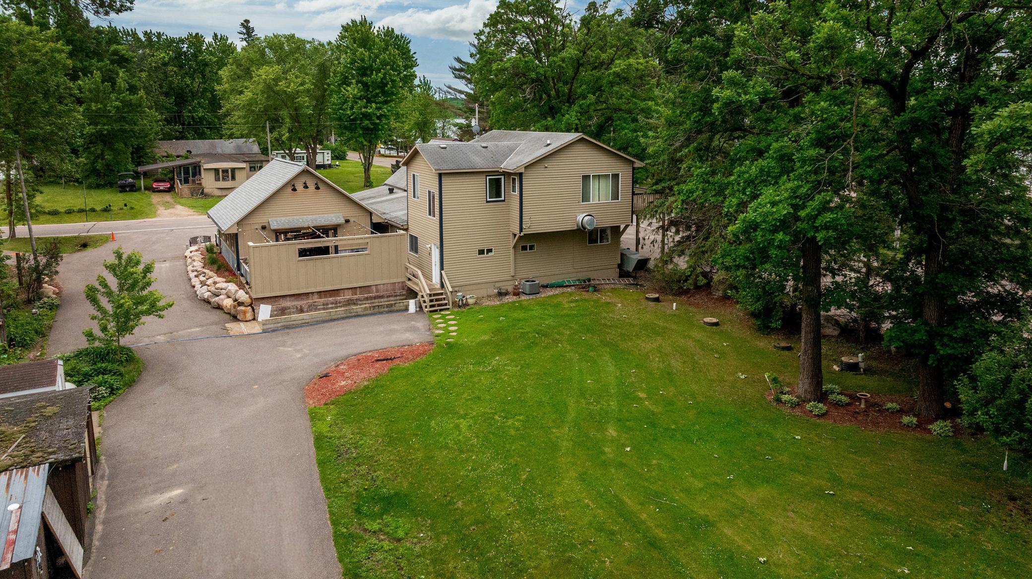 main property photo 32