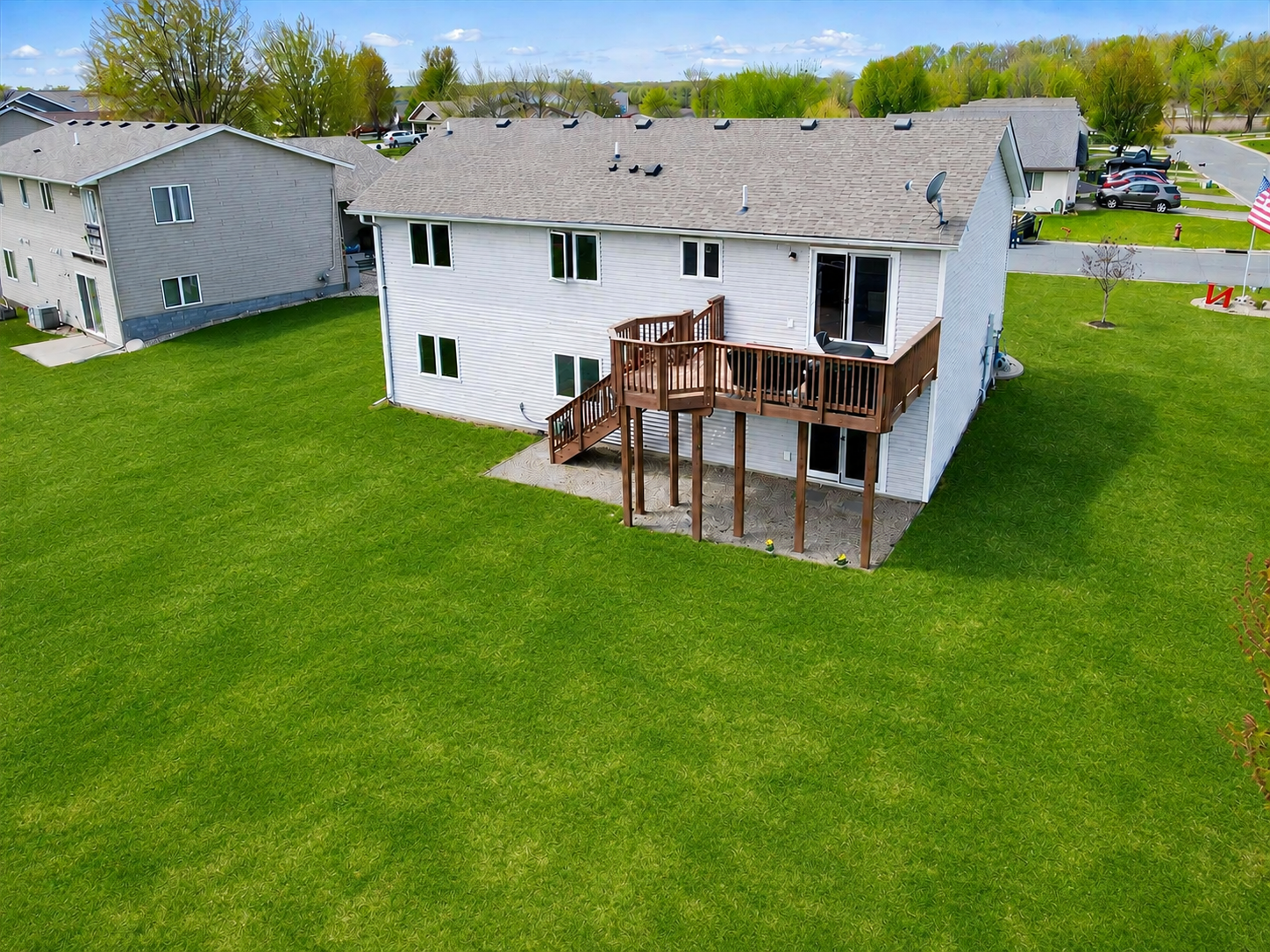 main property photo 2