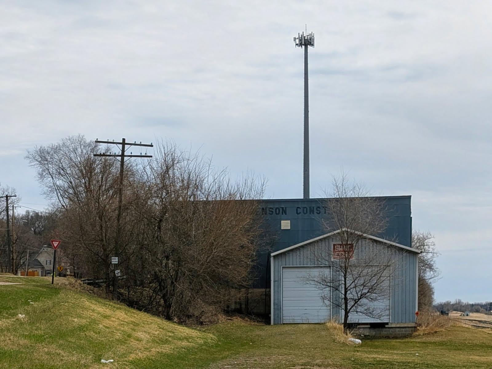 main property photo 16