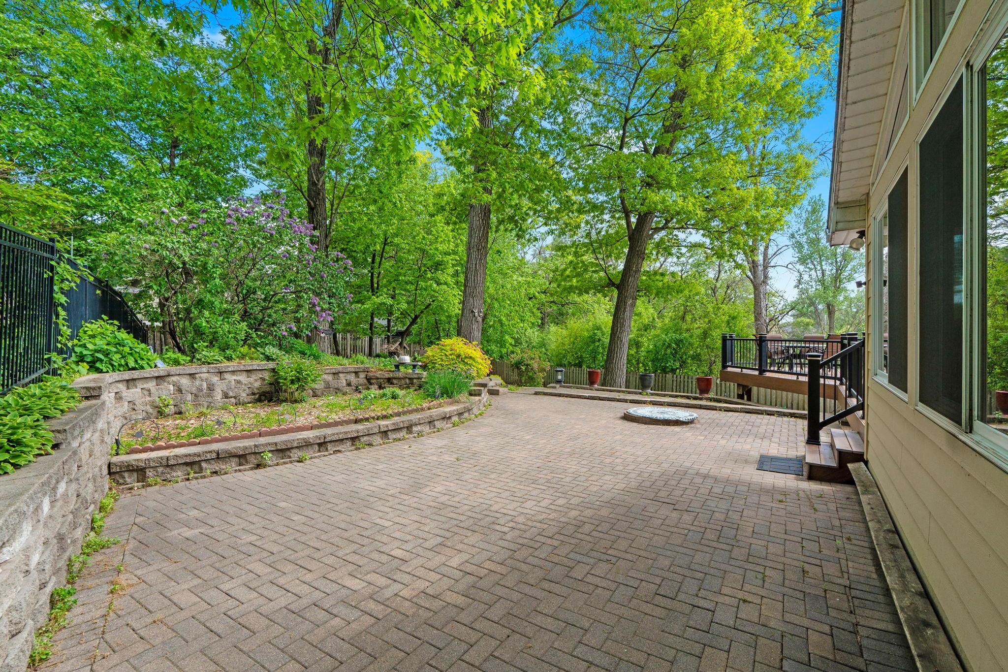 main property photo 42
