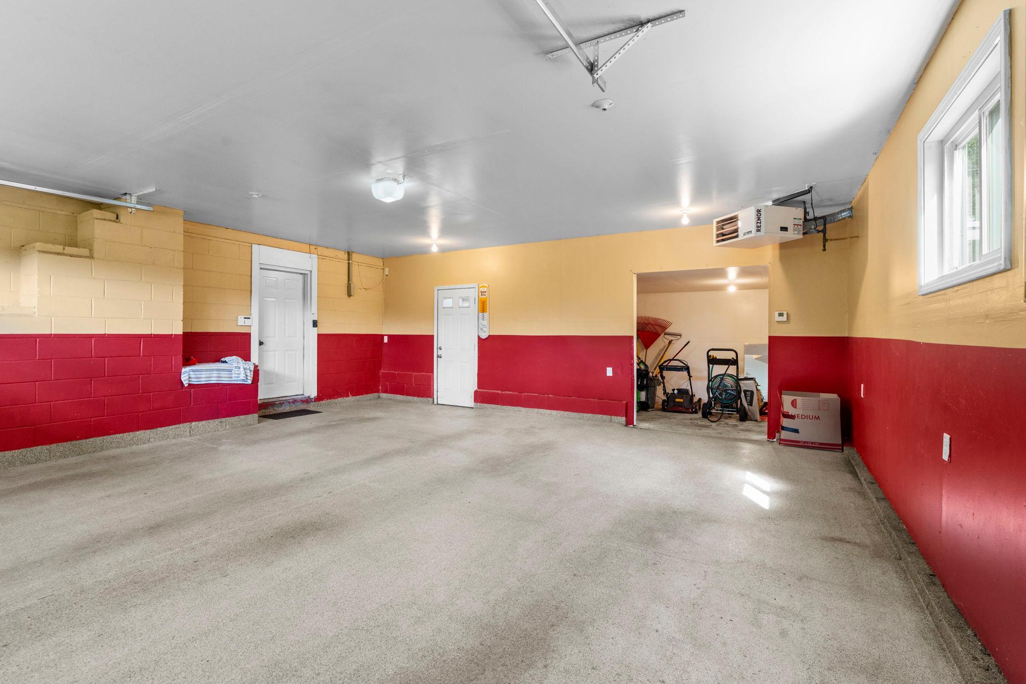 main property photo 49