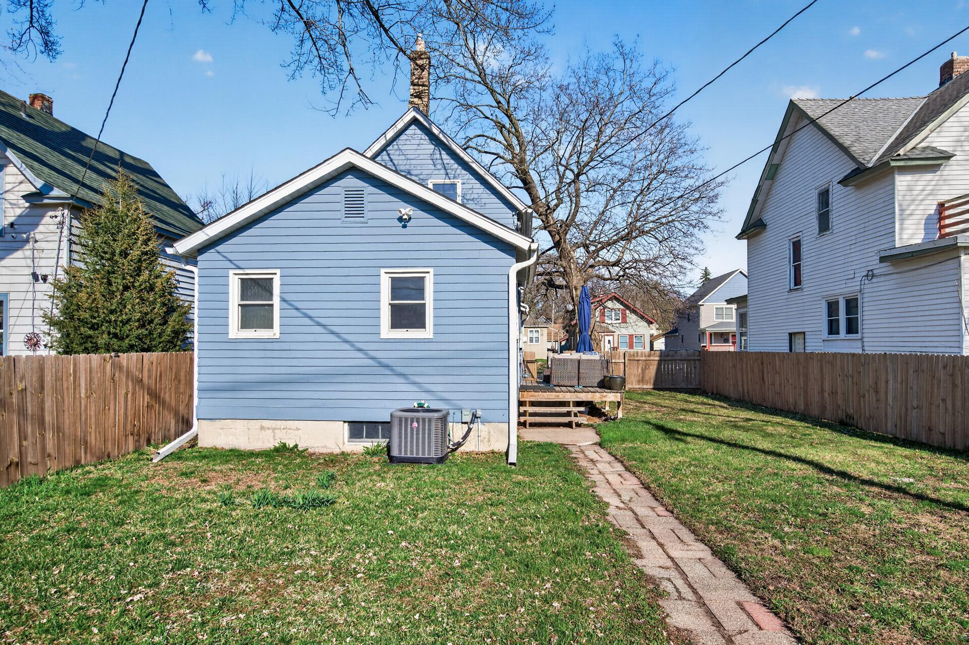 main property photo 22