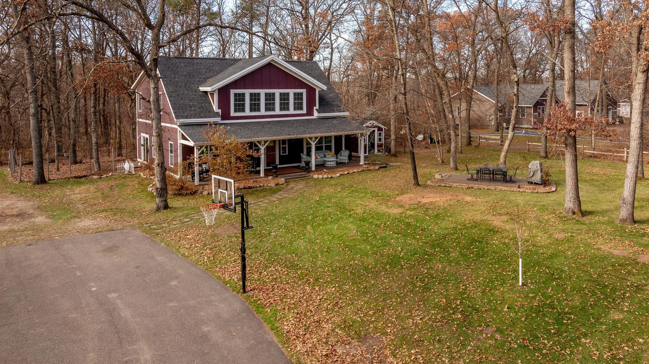 main property photo 32