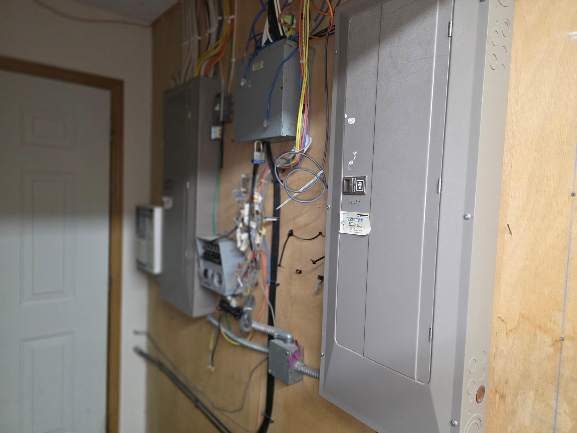 main property photo 22