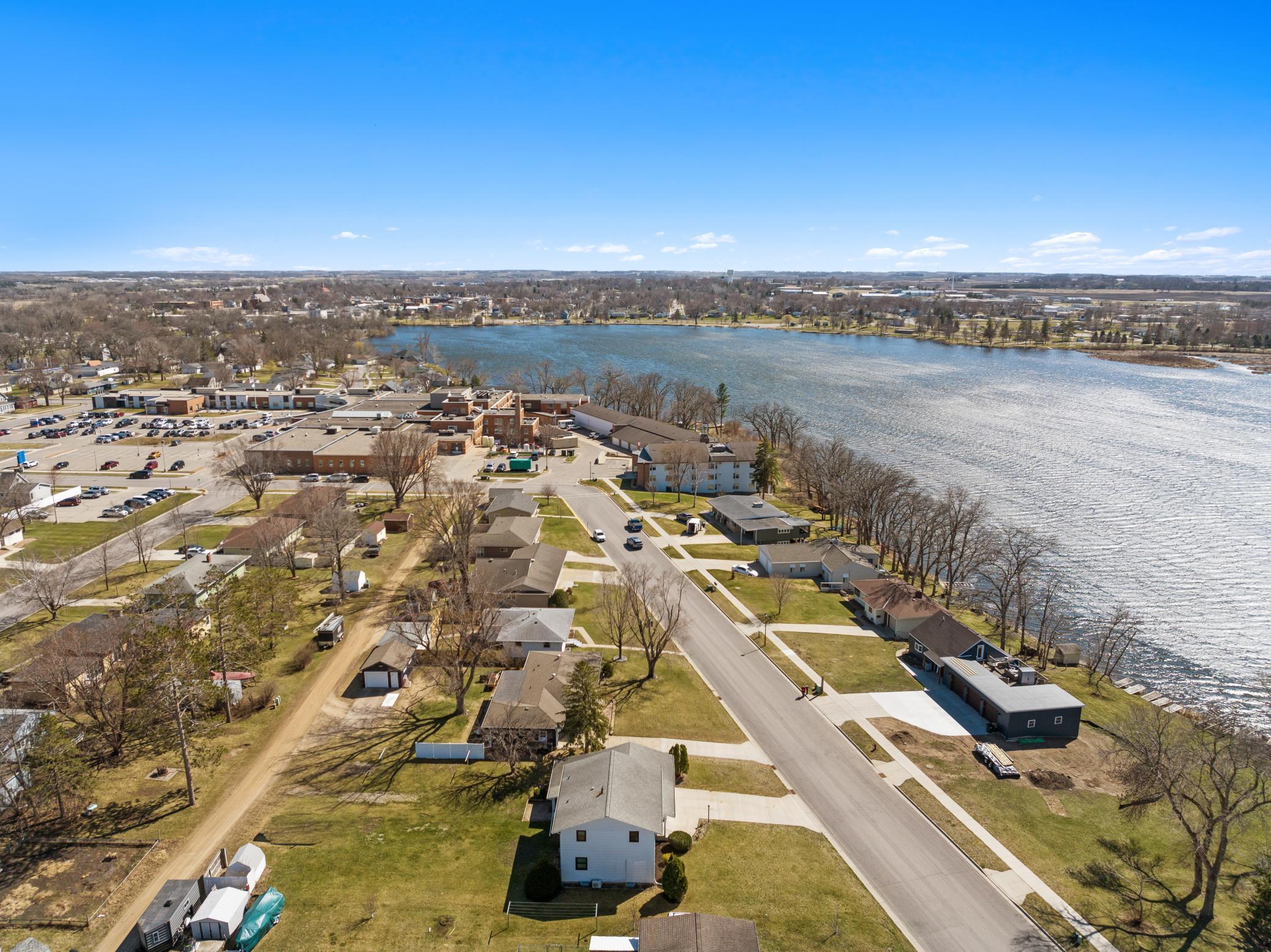 main property photo 50
