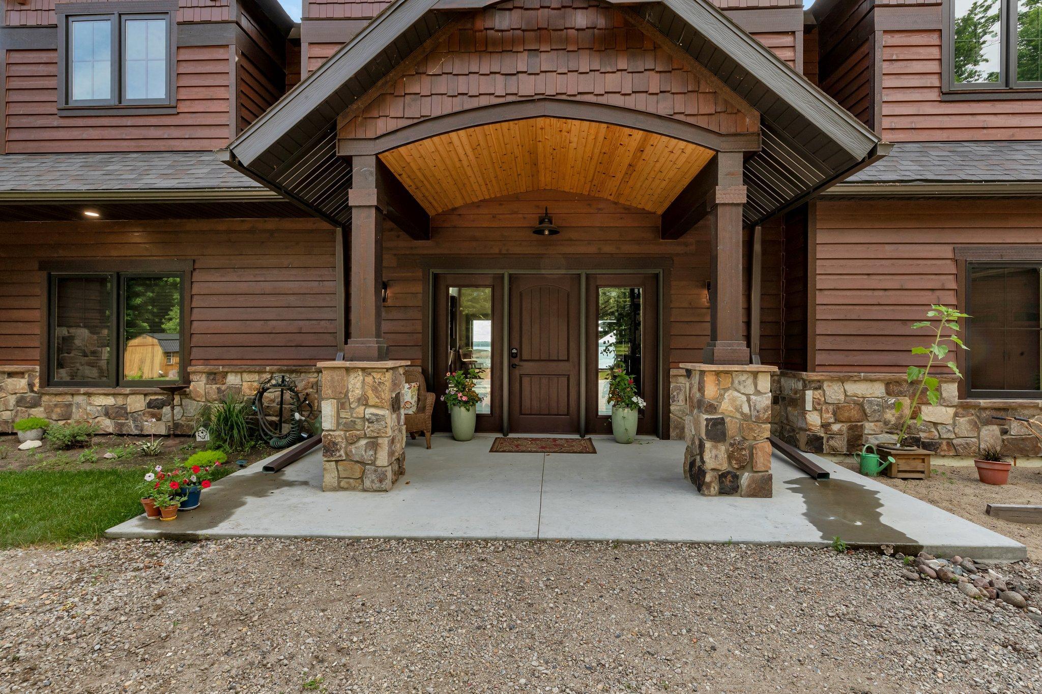 main property photo 68