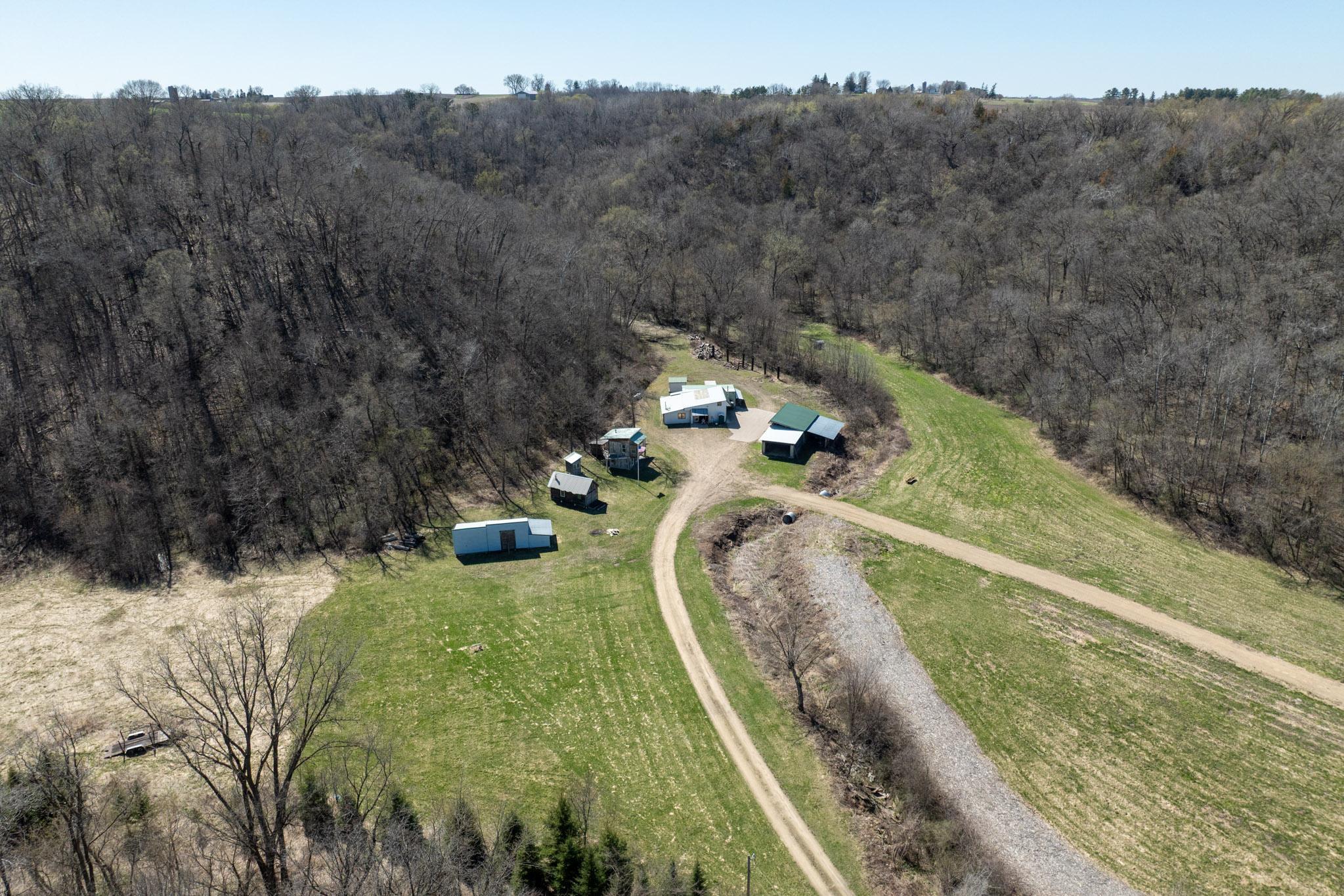 main property photo 13