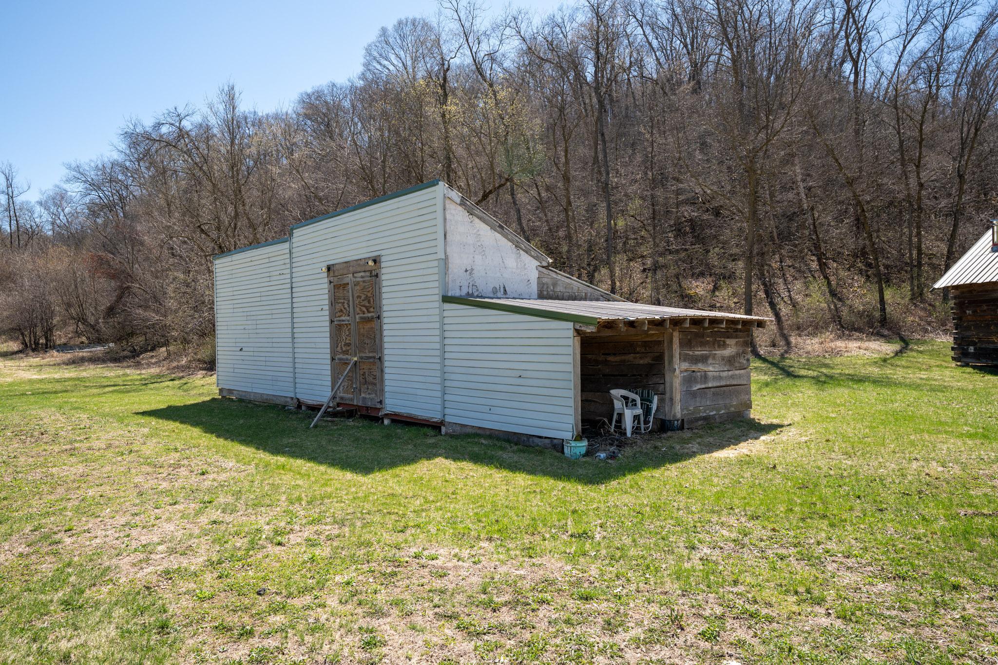 main property photo 35