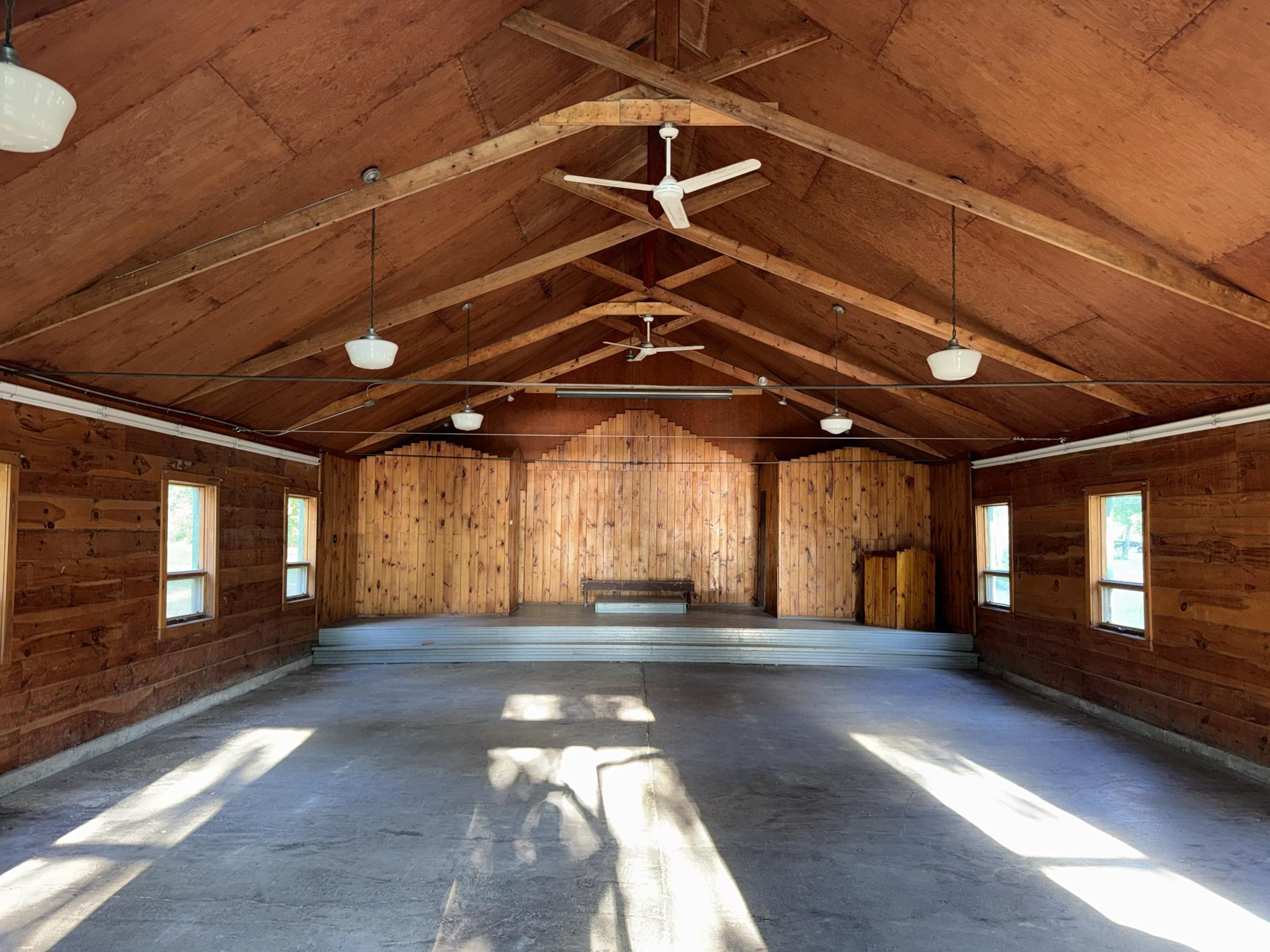 main property photo 11