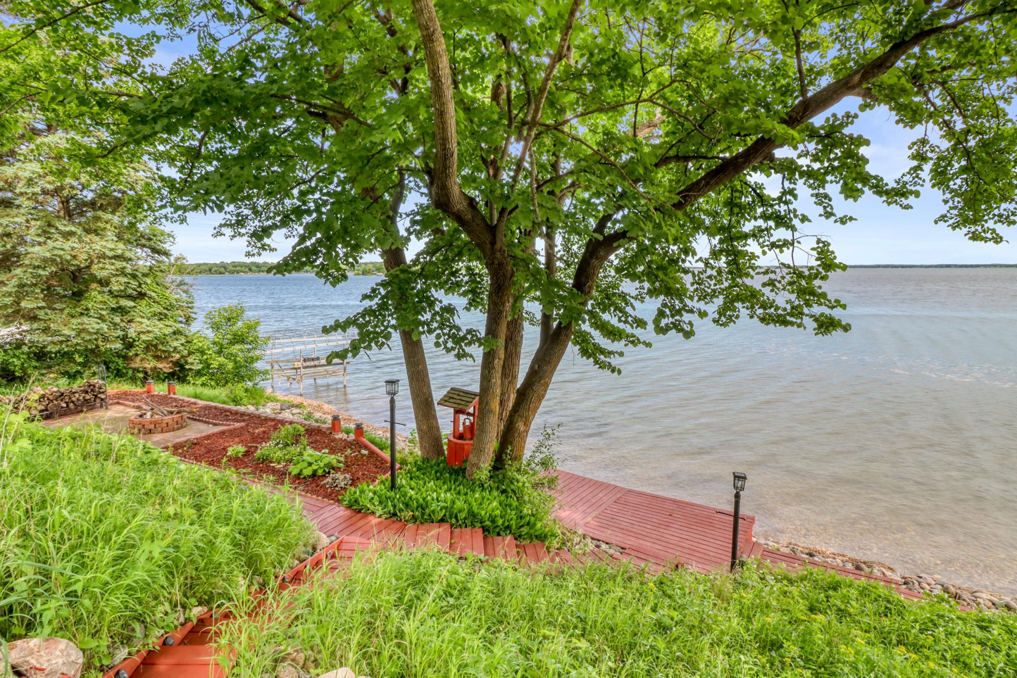 main property photo 78