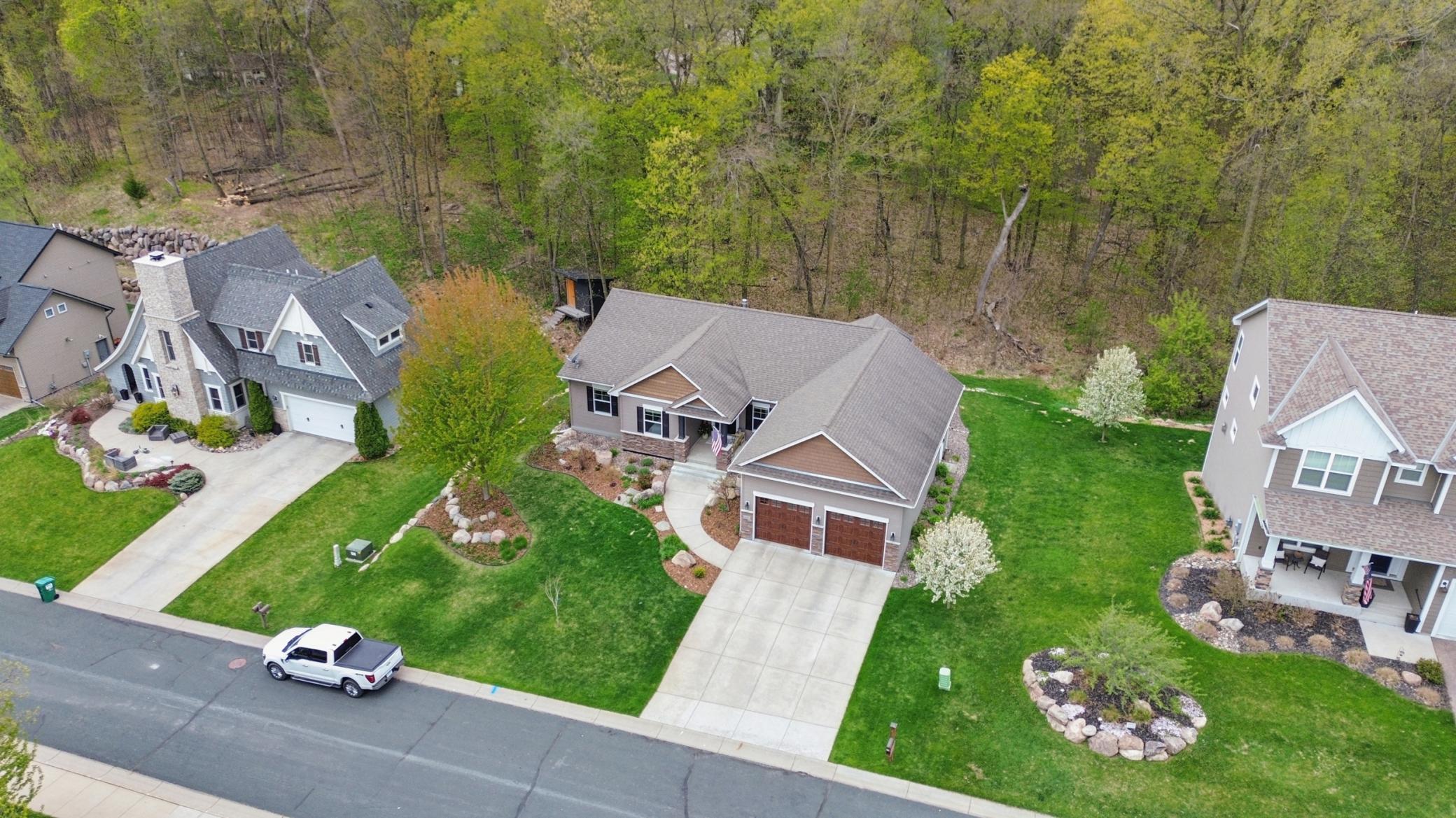 main property photo 50