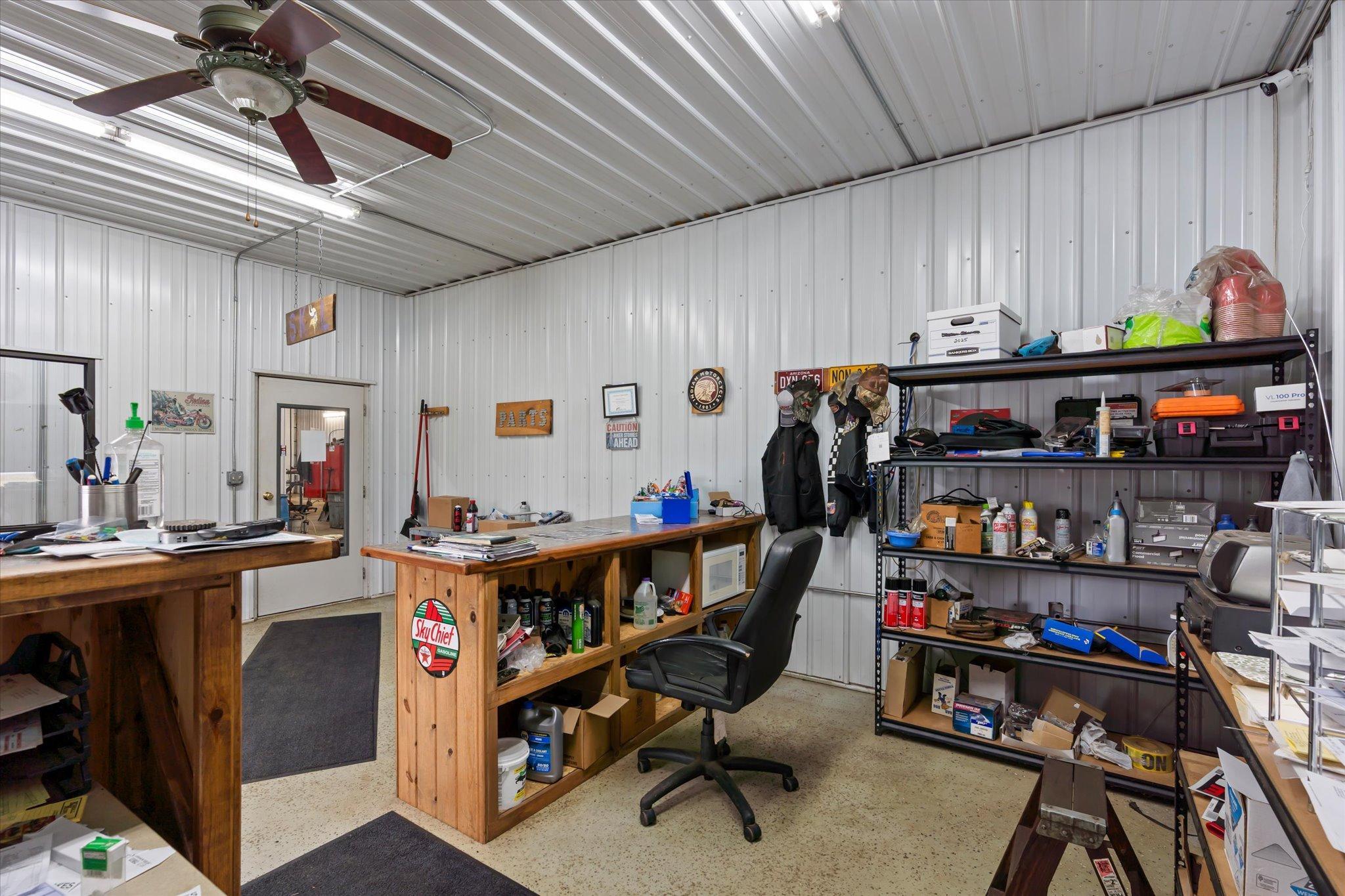 main property photo 8