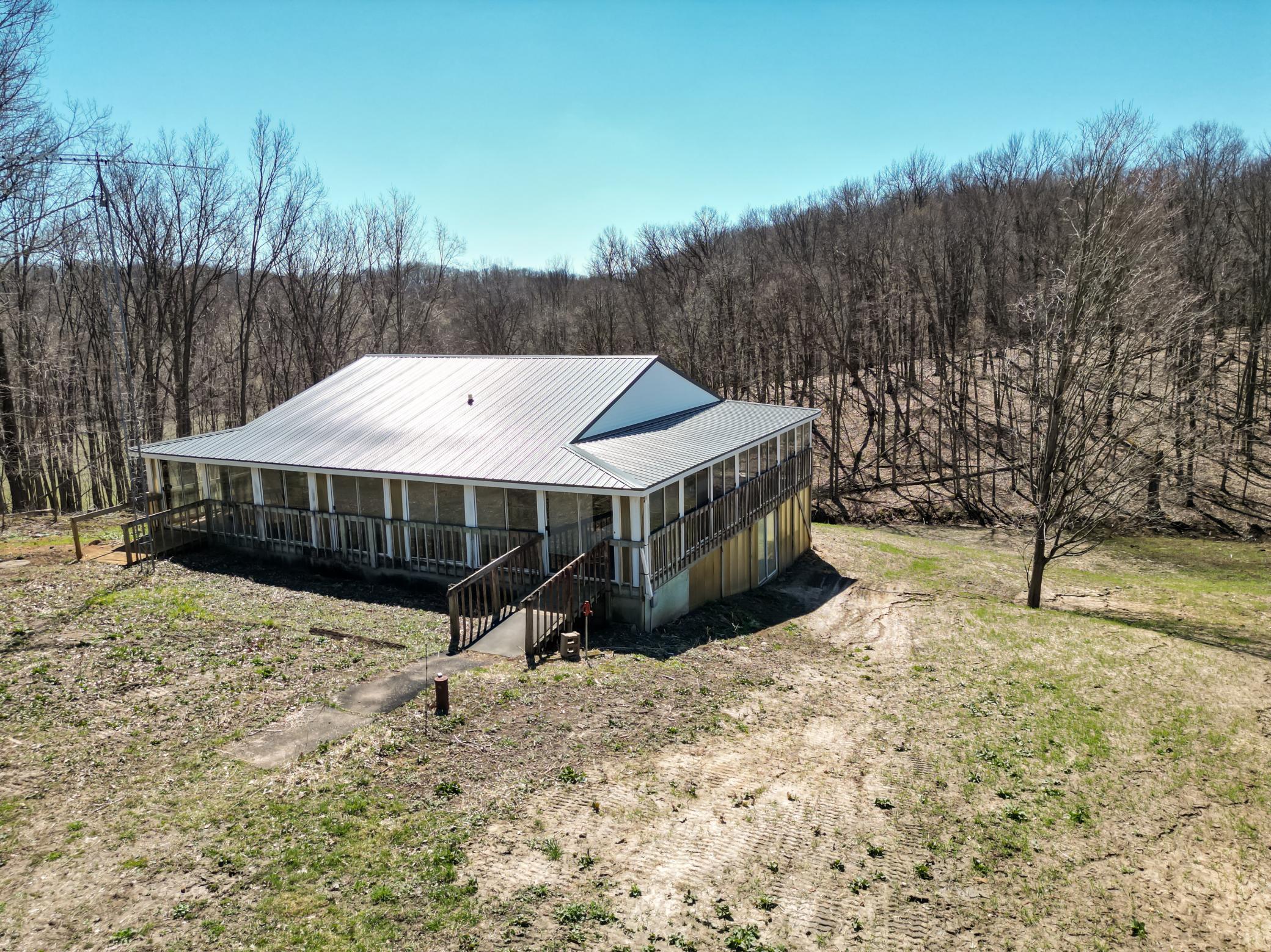 main property photo 31