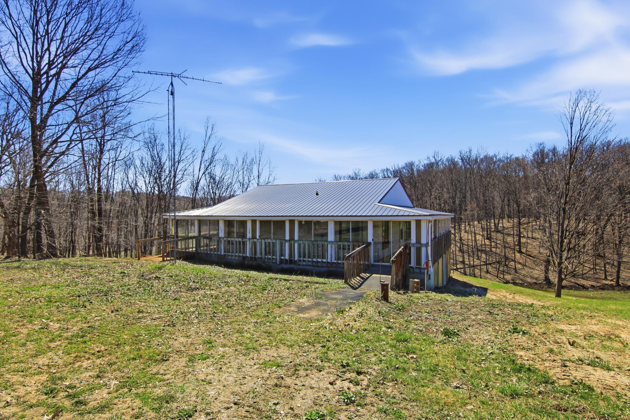 main property photo 51