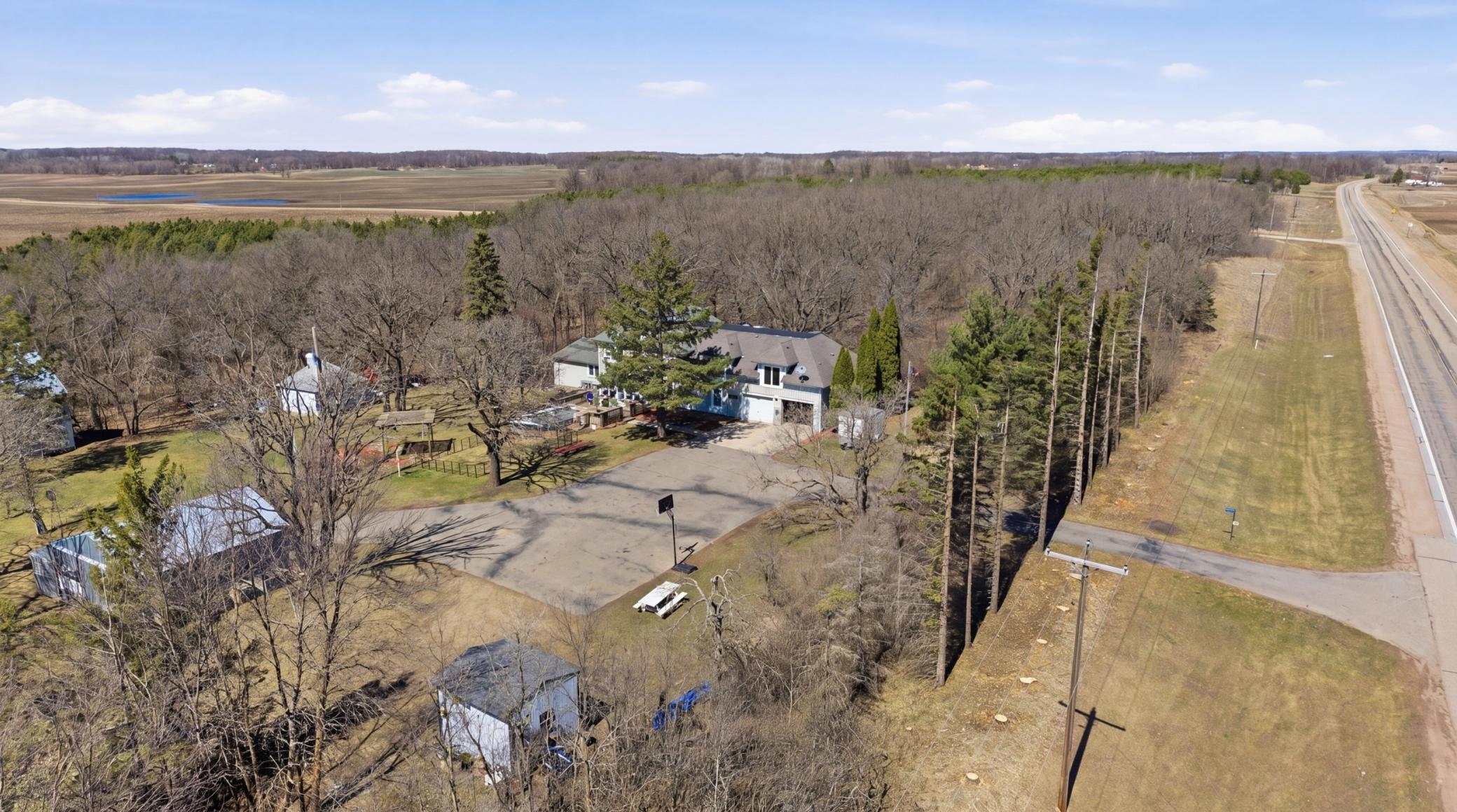 main property photo 26