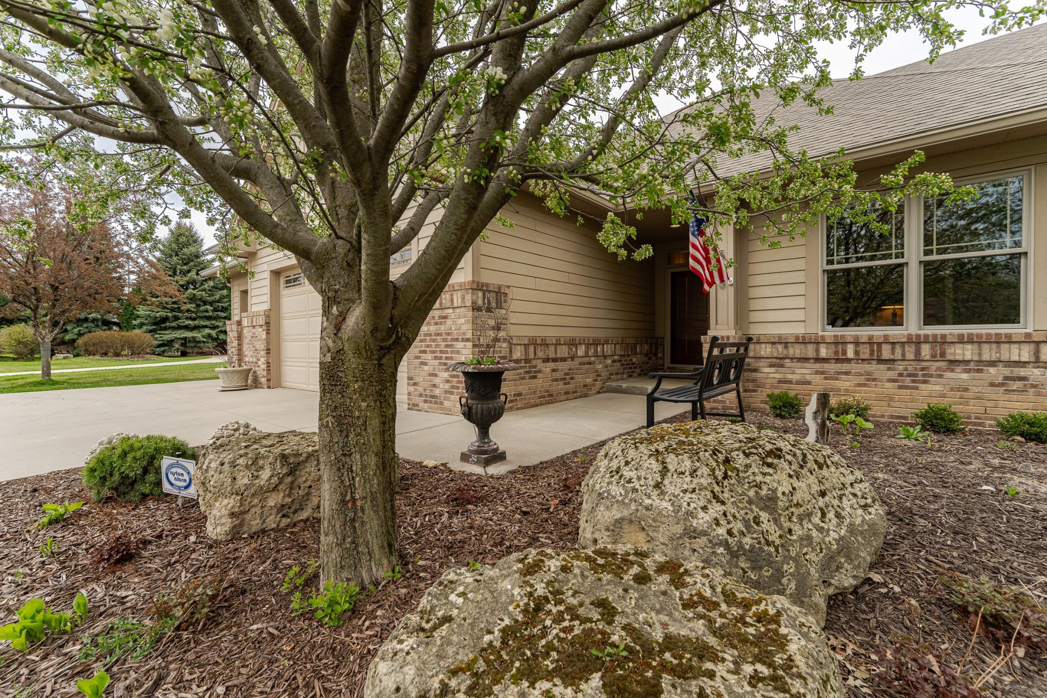 main property photo 24
