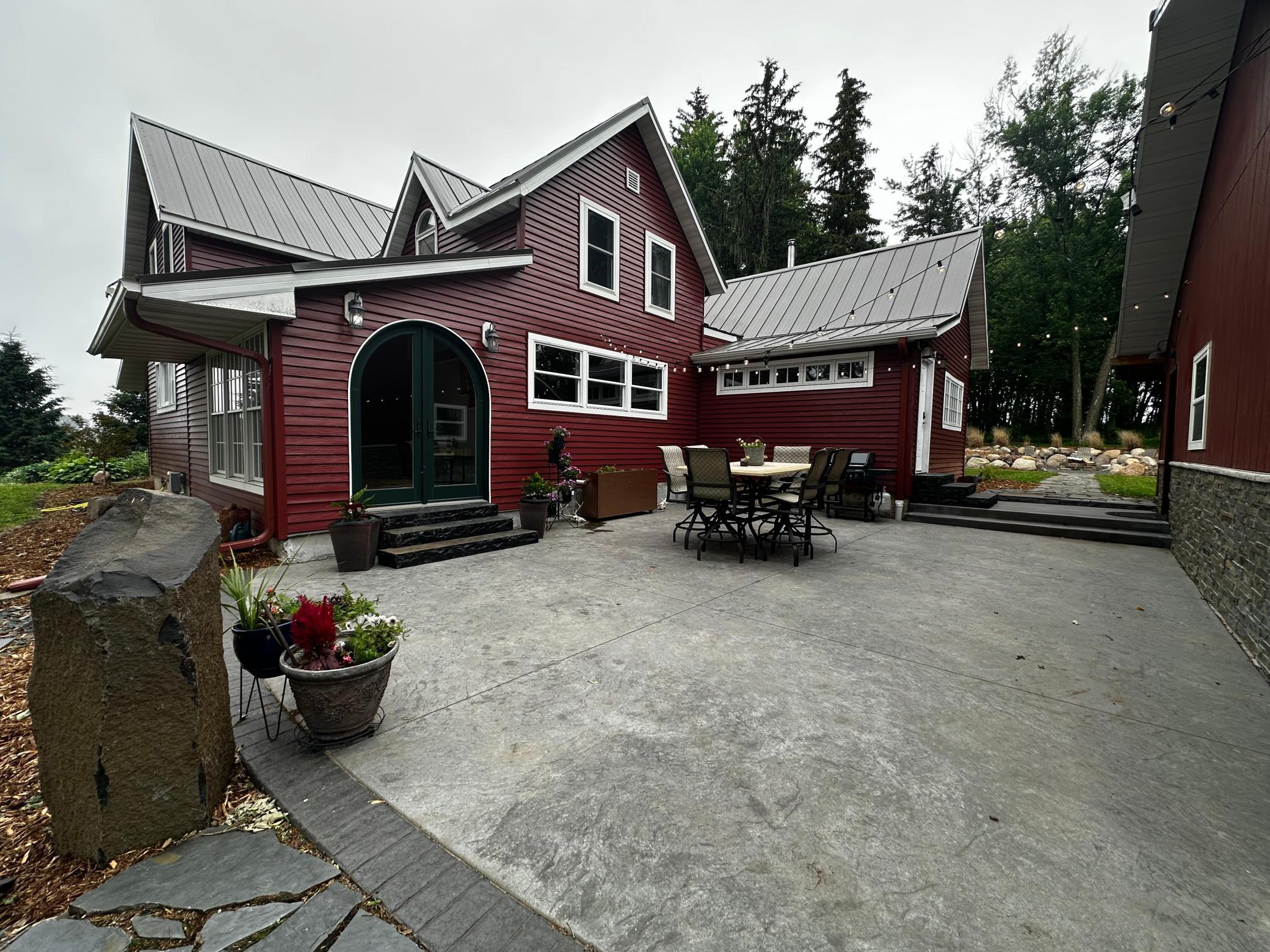main property photo 186