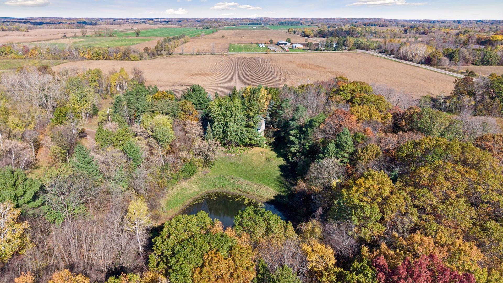 main property photo 41