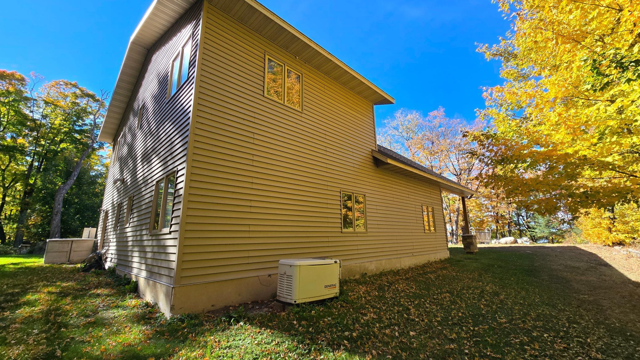 main property photo 13