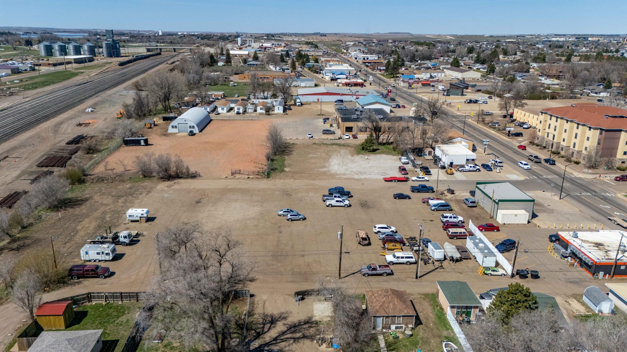 main property photo 24