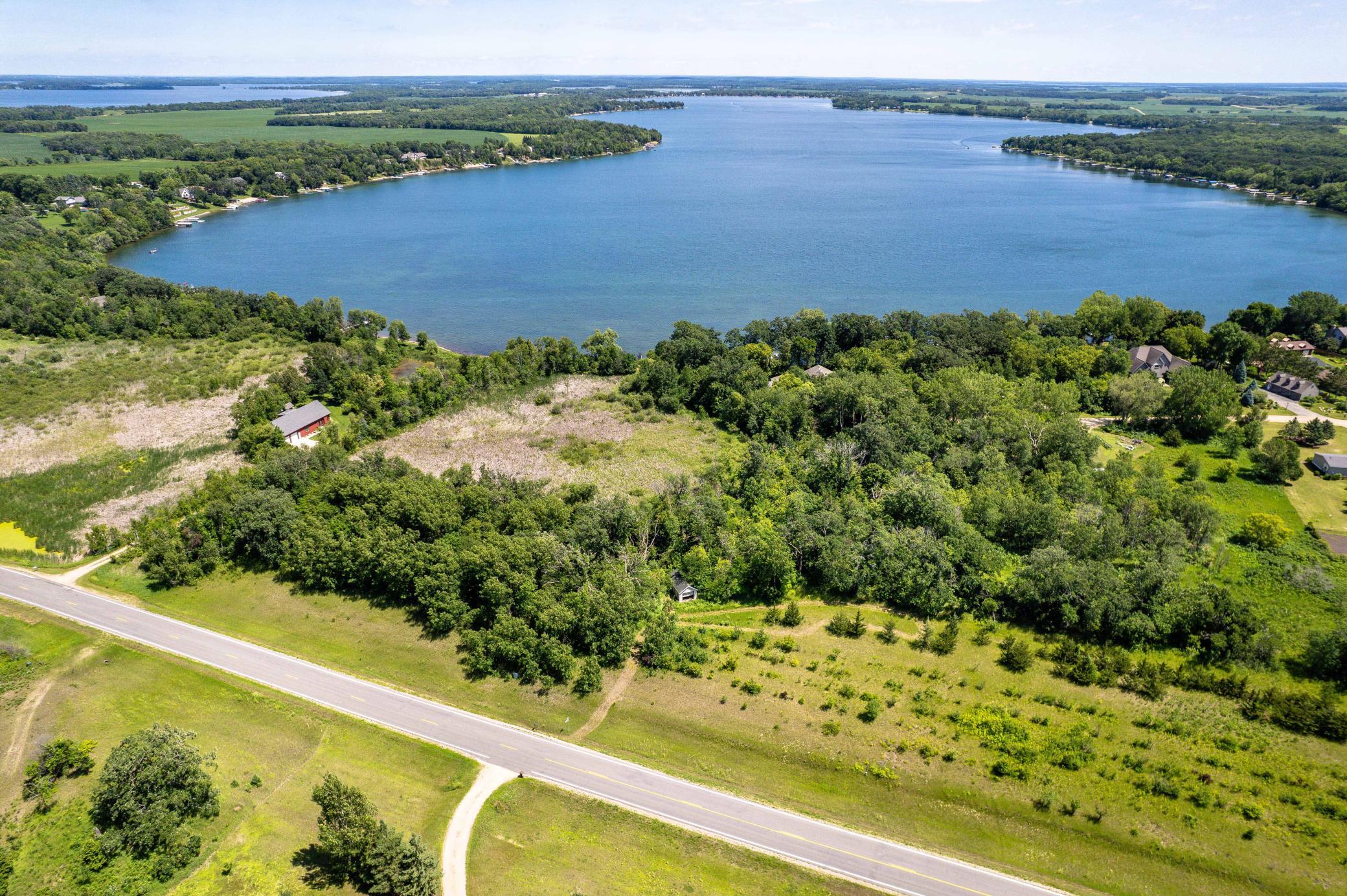 main property photo 24