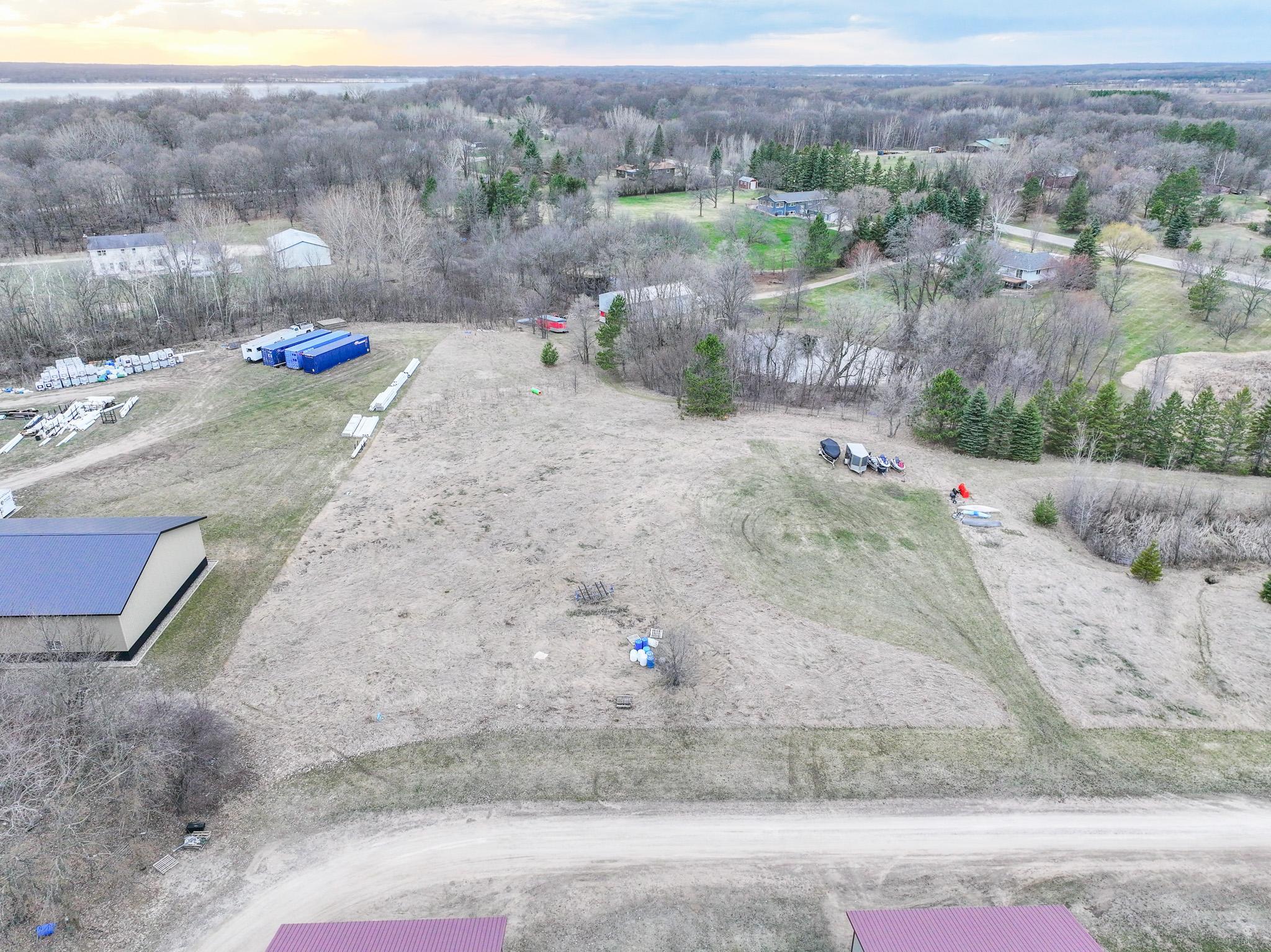 main property photo 7