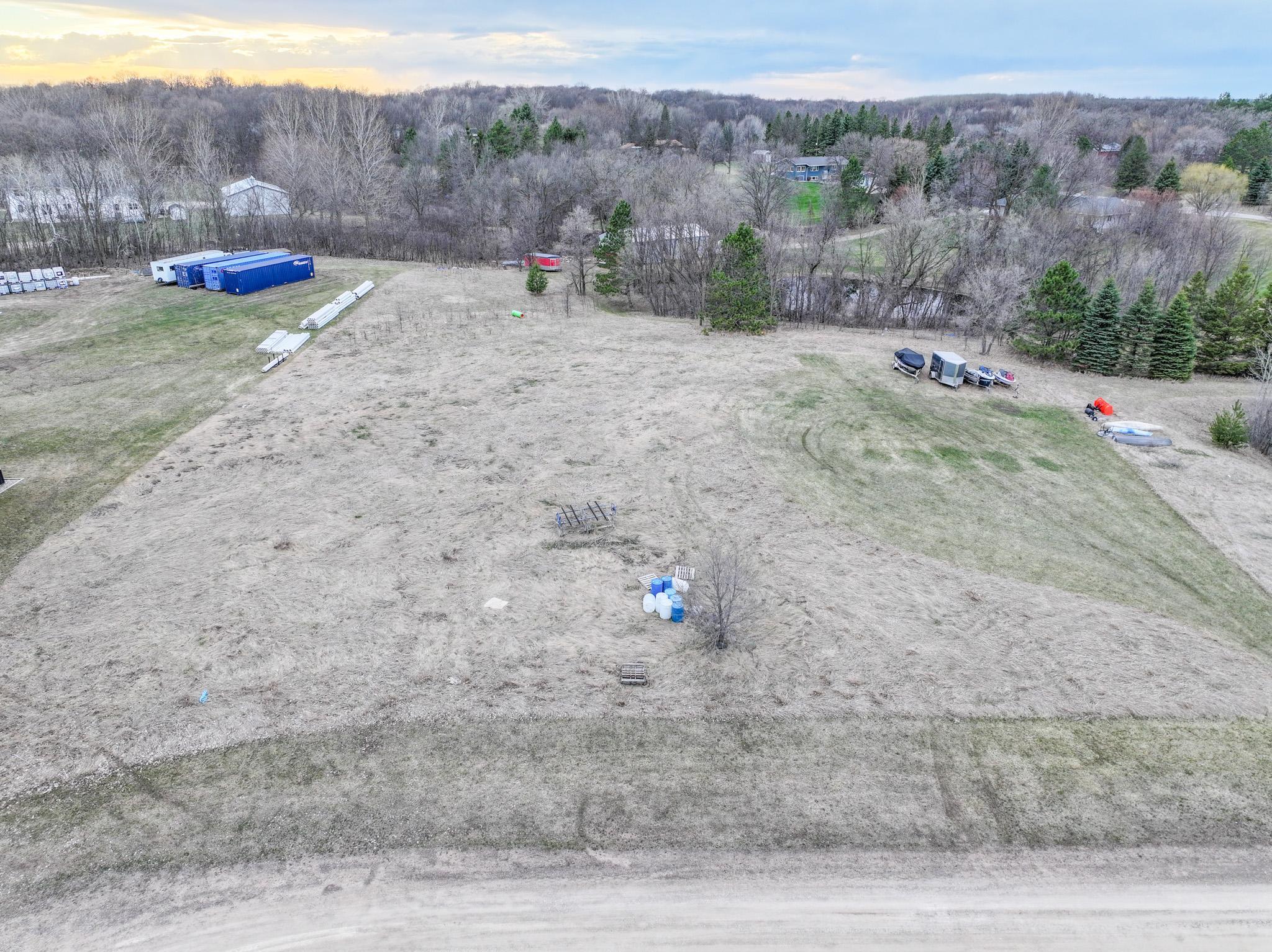 main property photo 8