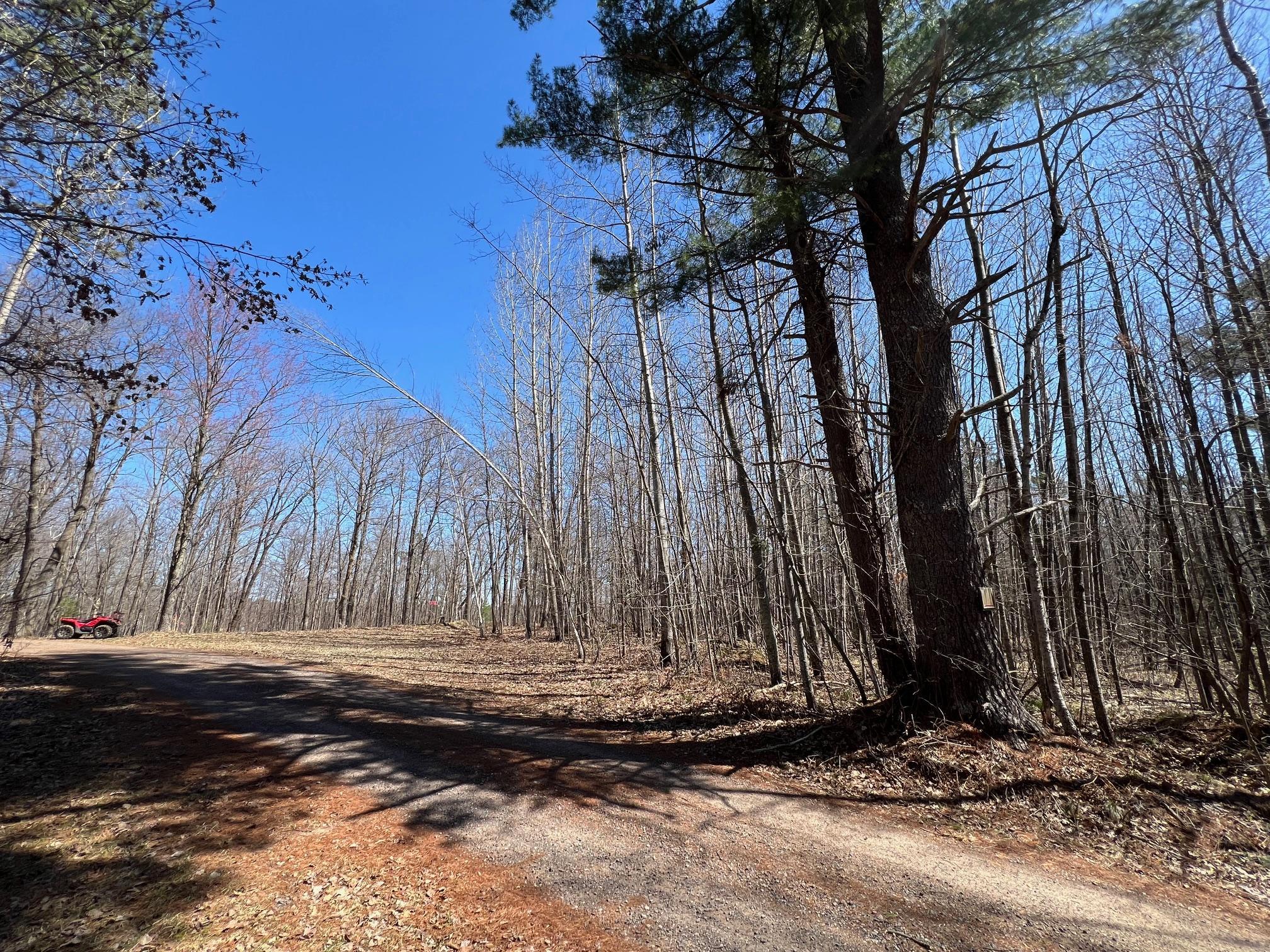 main property photo 17