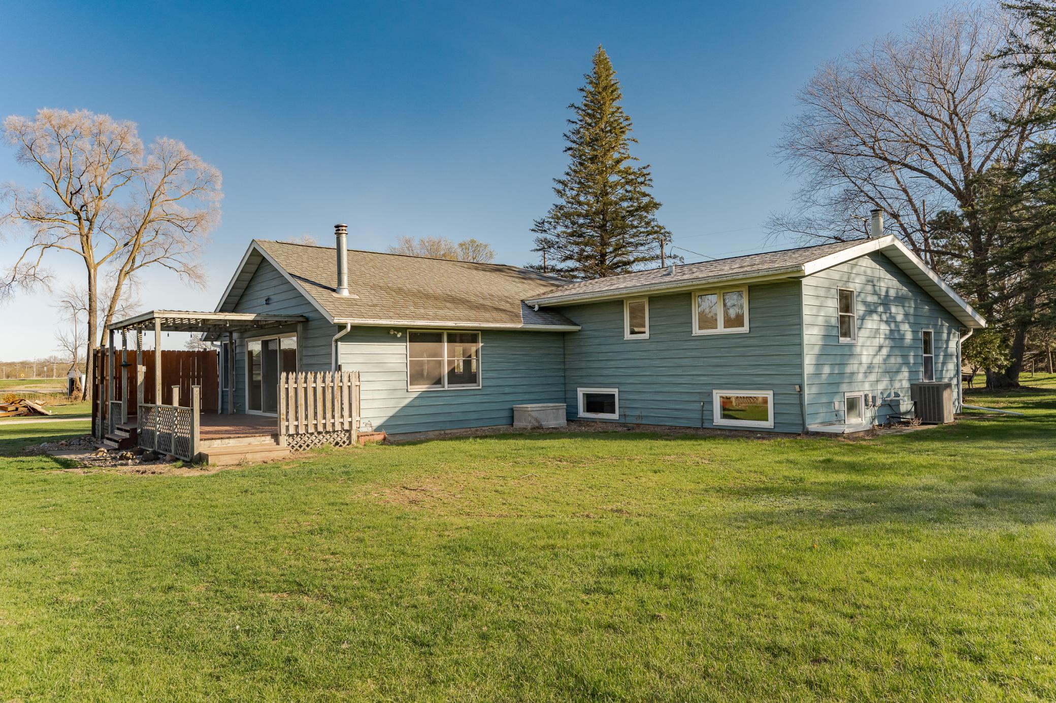 main property photo 26