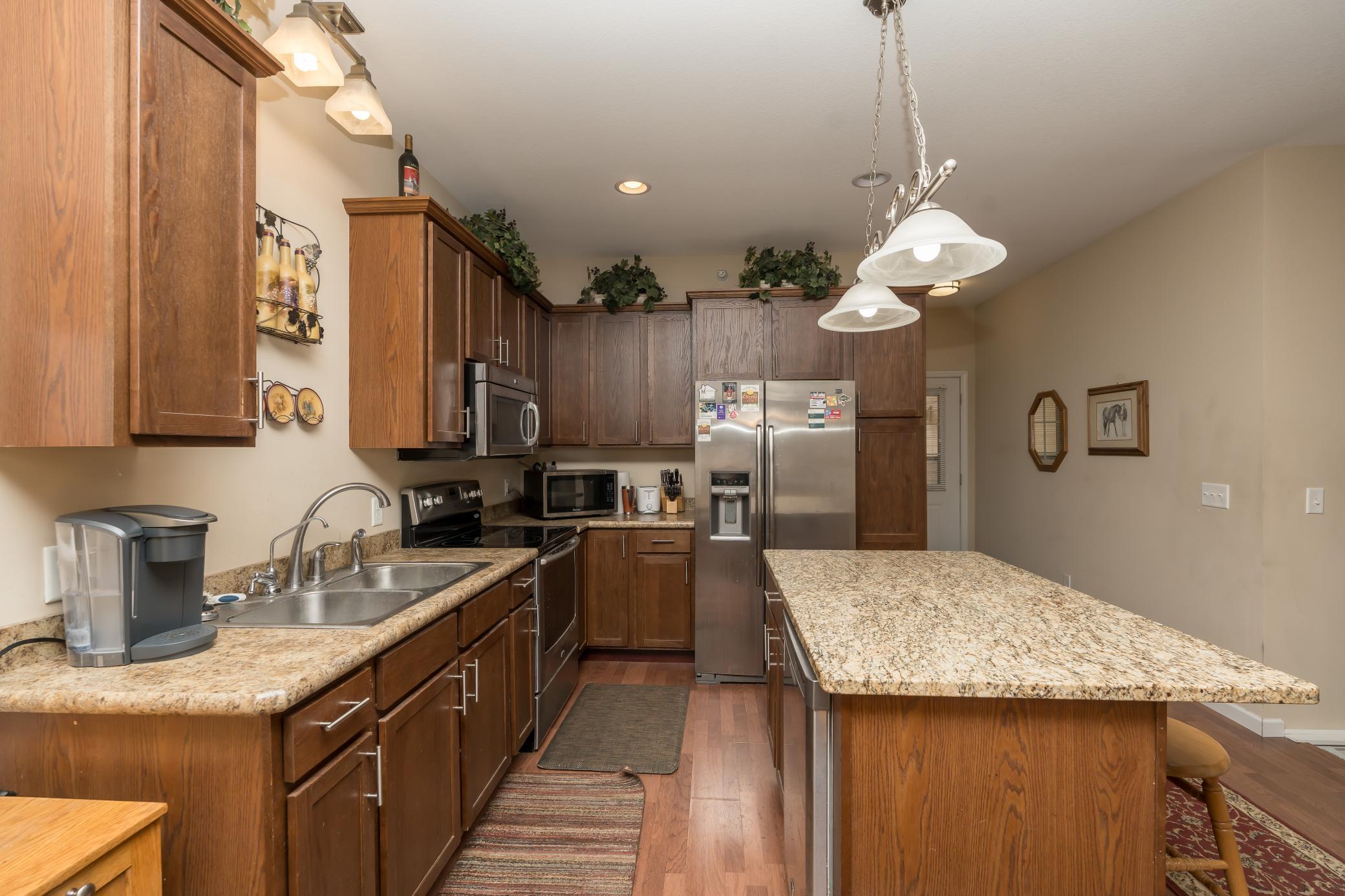 main property photo 5