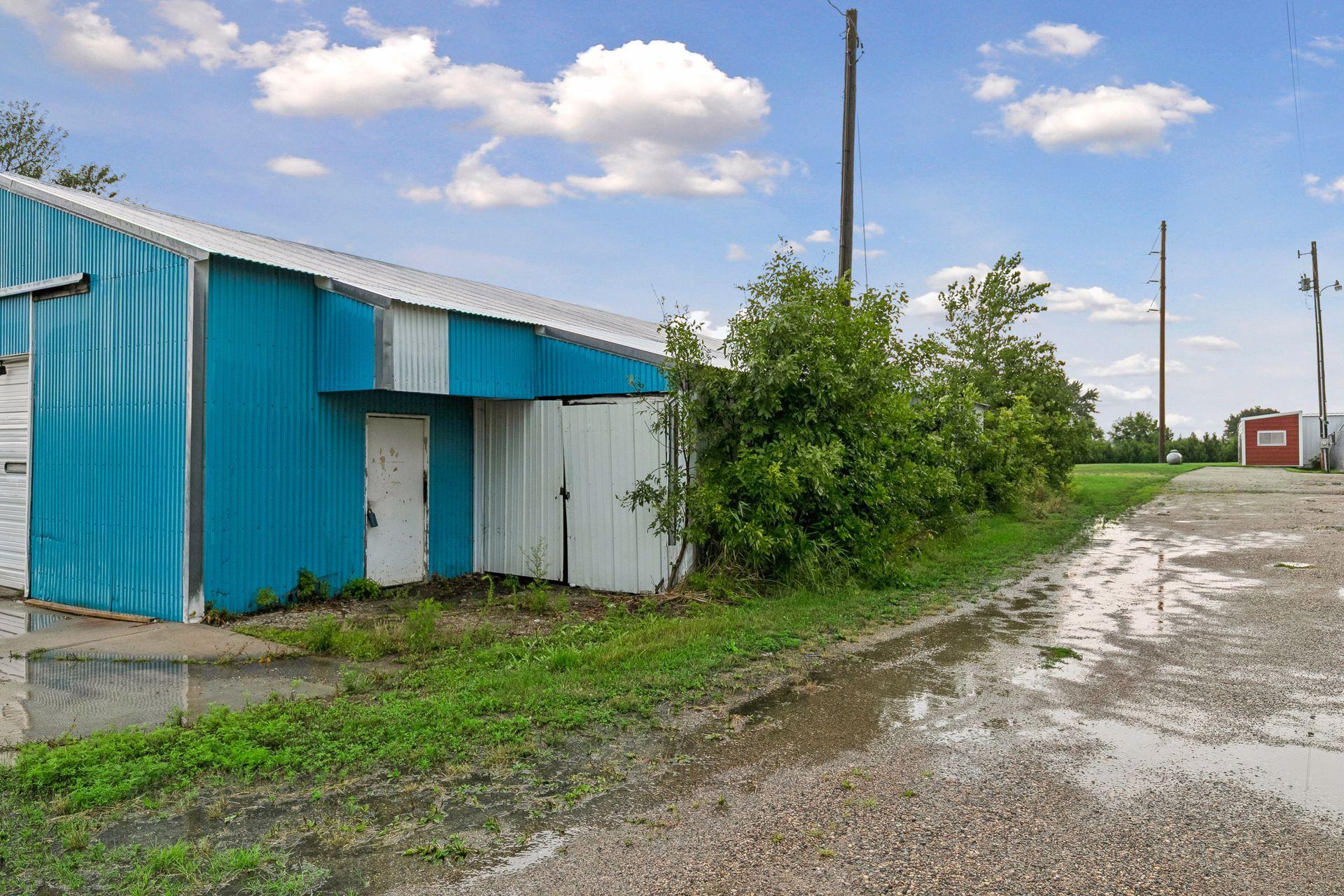 main property photo 8