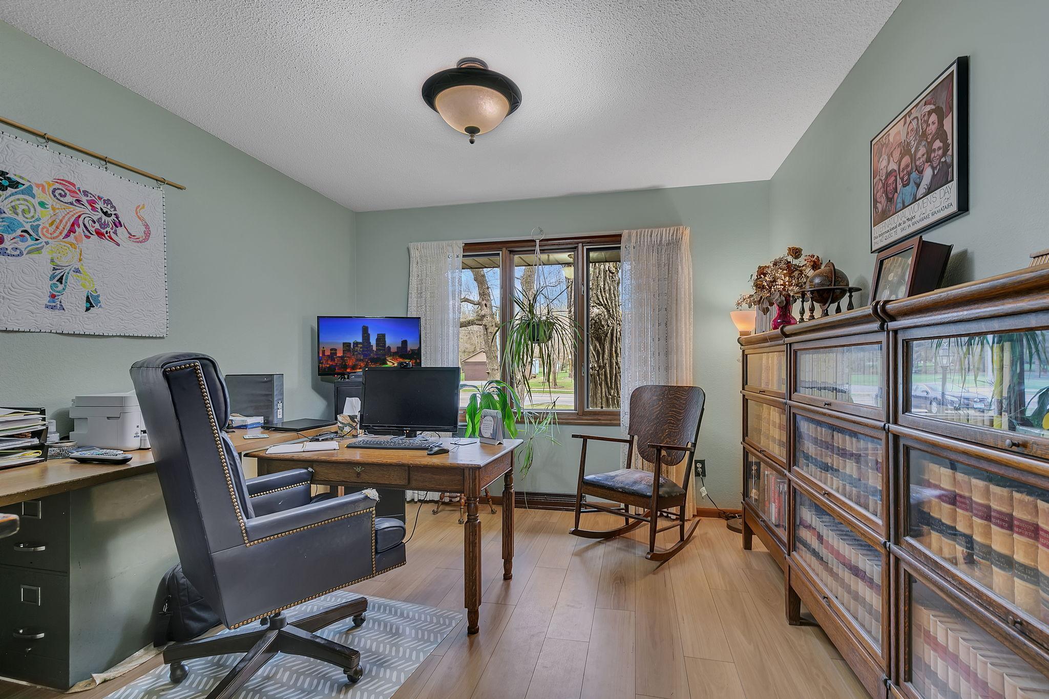 main property photo 17