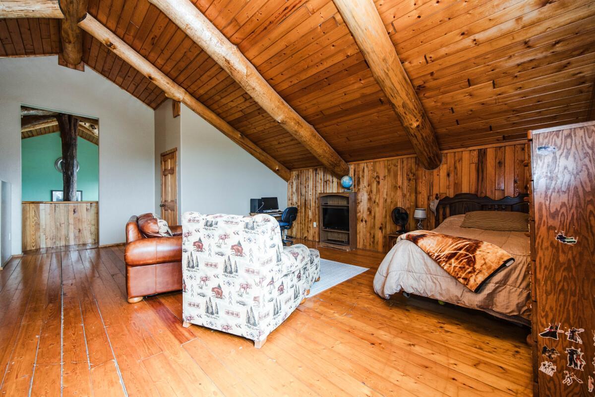 main property photo 56