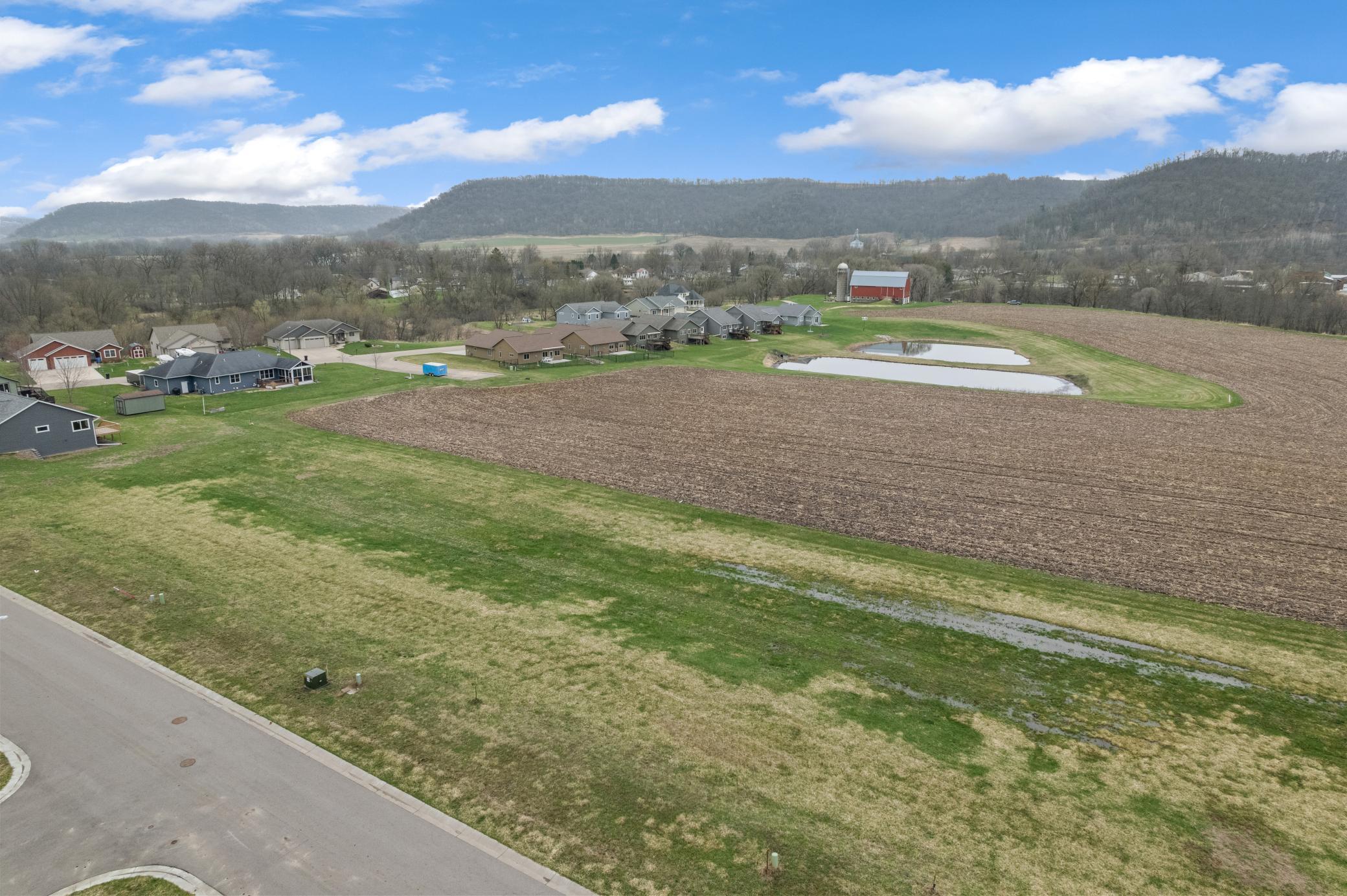 main property photo 3