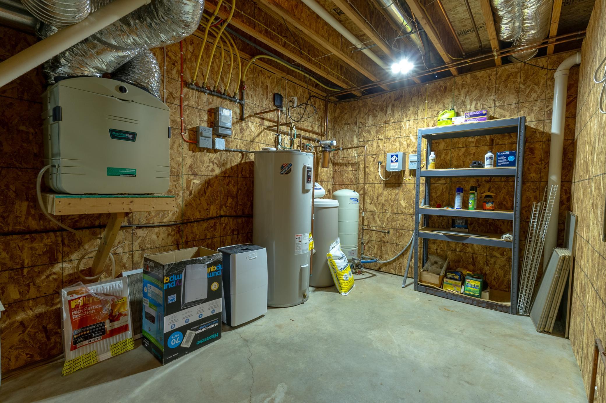 main property photo 40