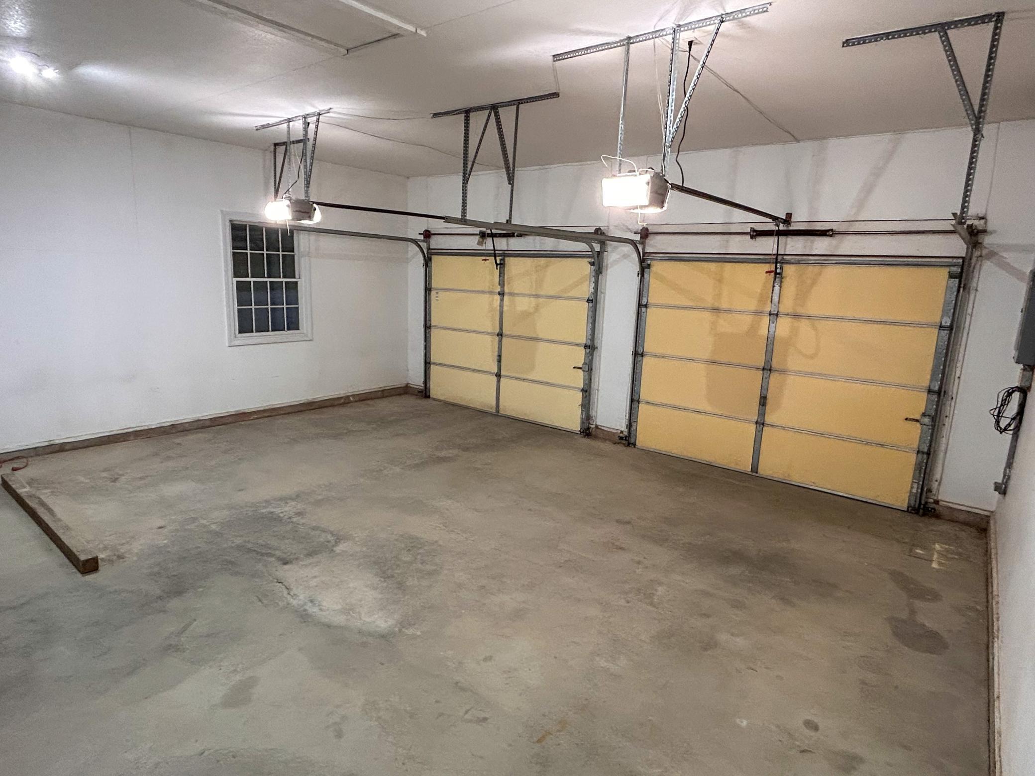 main property photo 50
