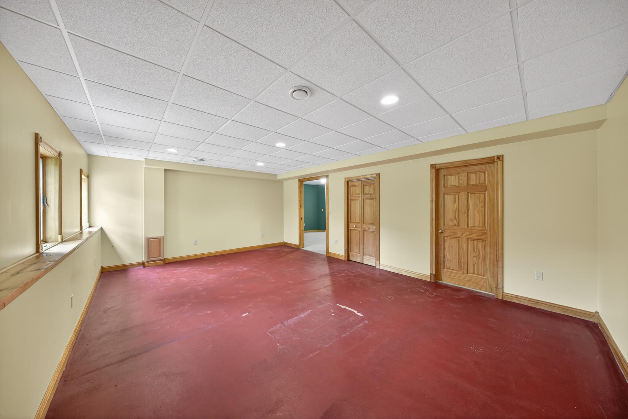 main property photo 67