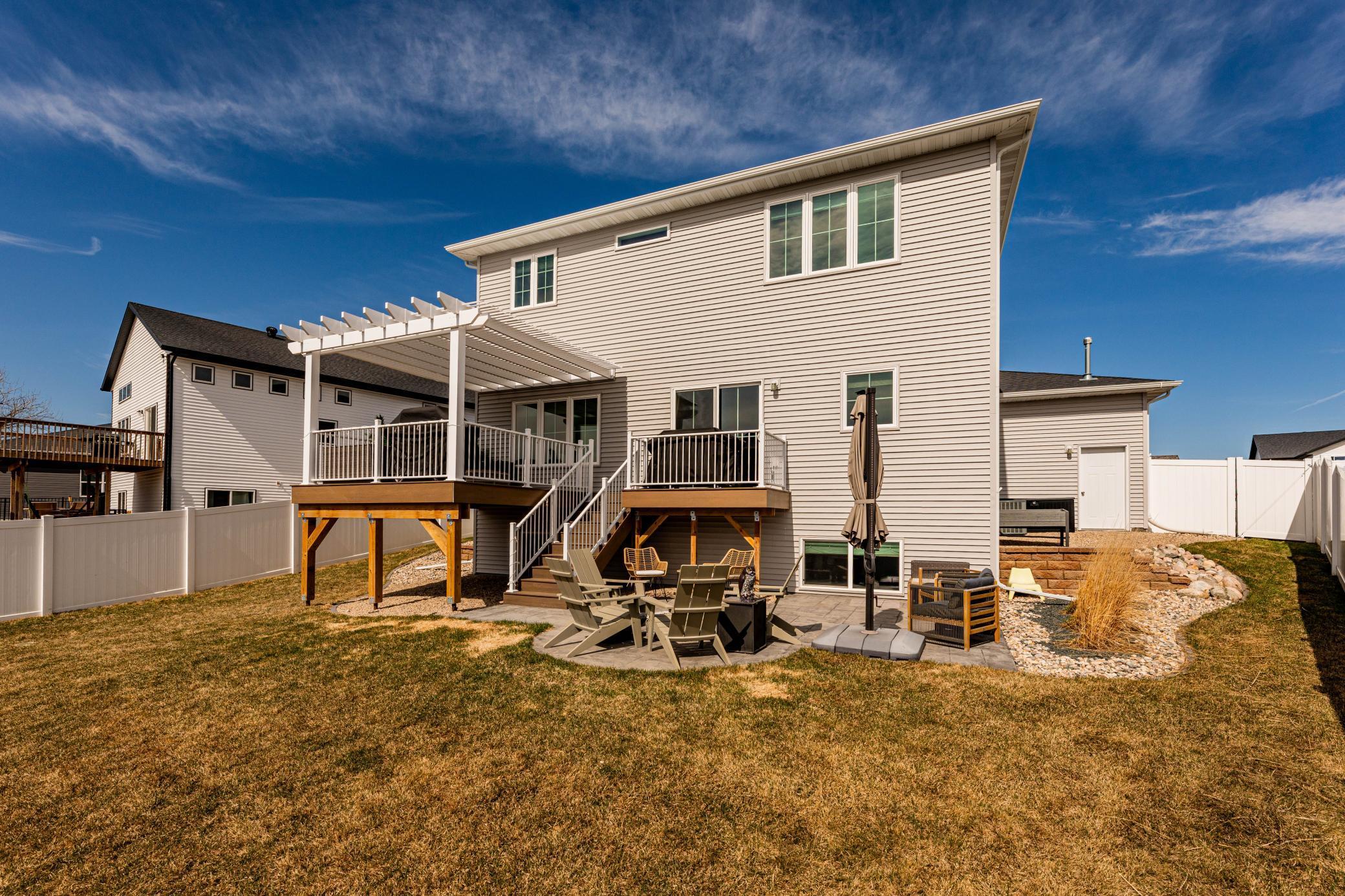 main property photo 42