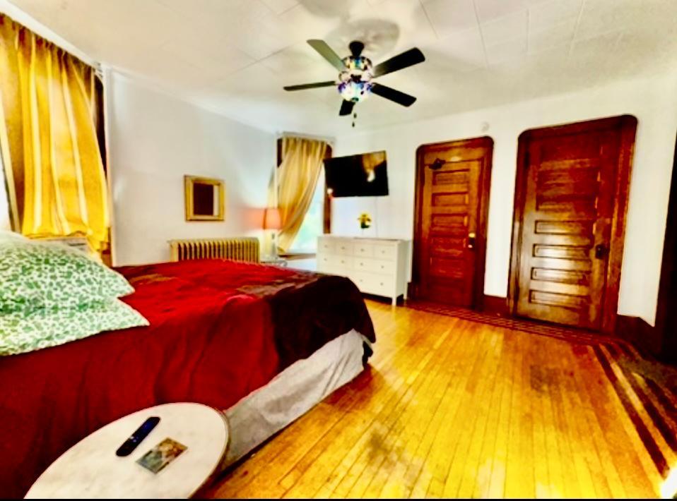 main property photo 14