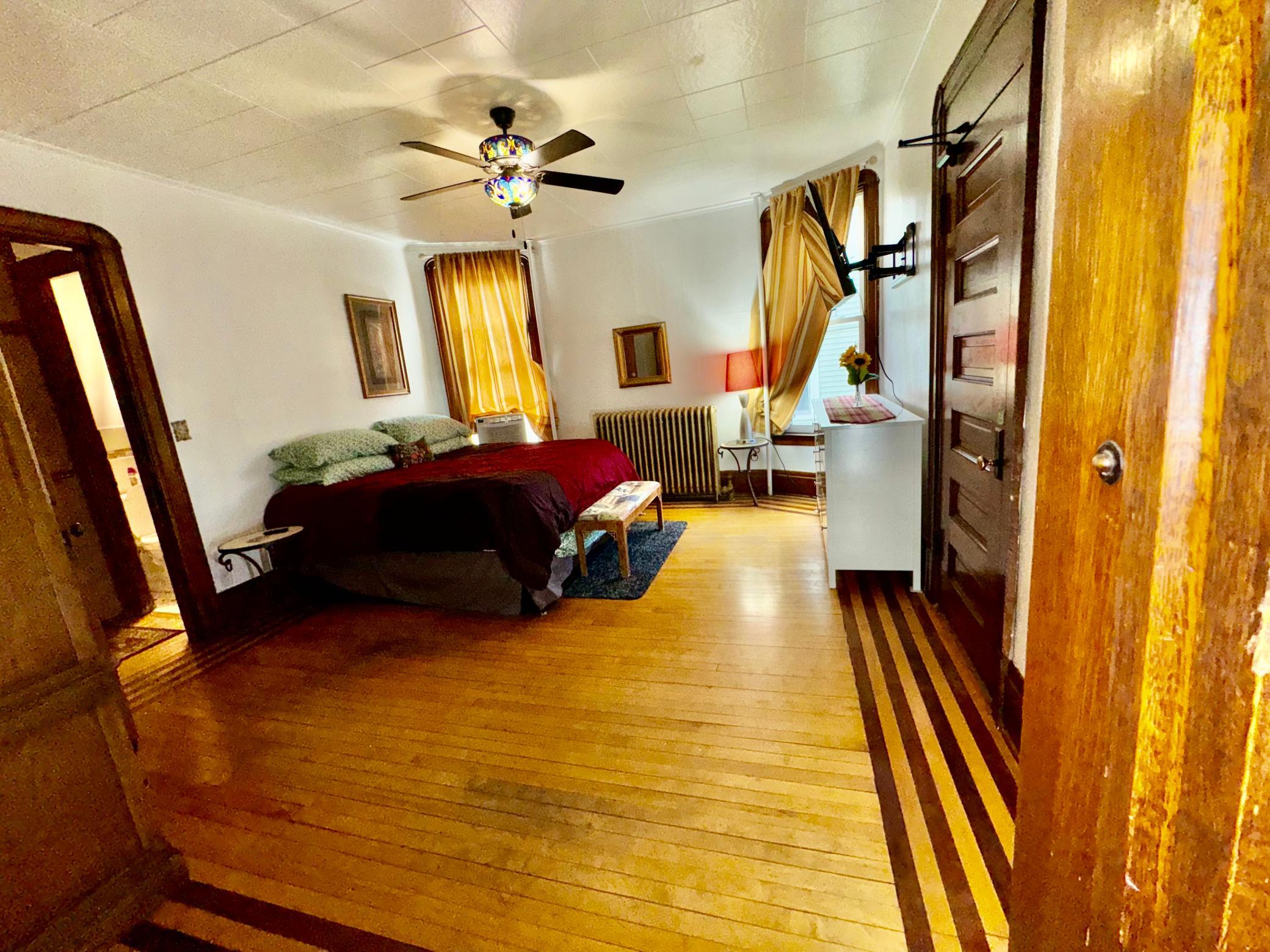 main property photo 54