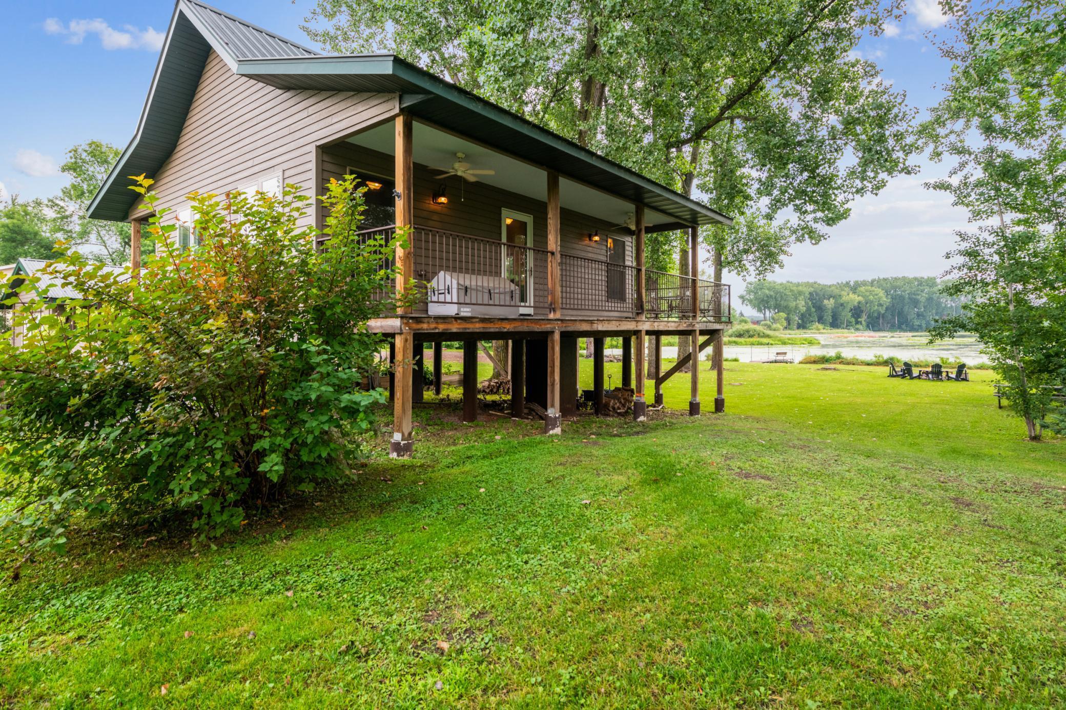 main property photo 17