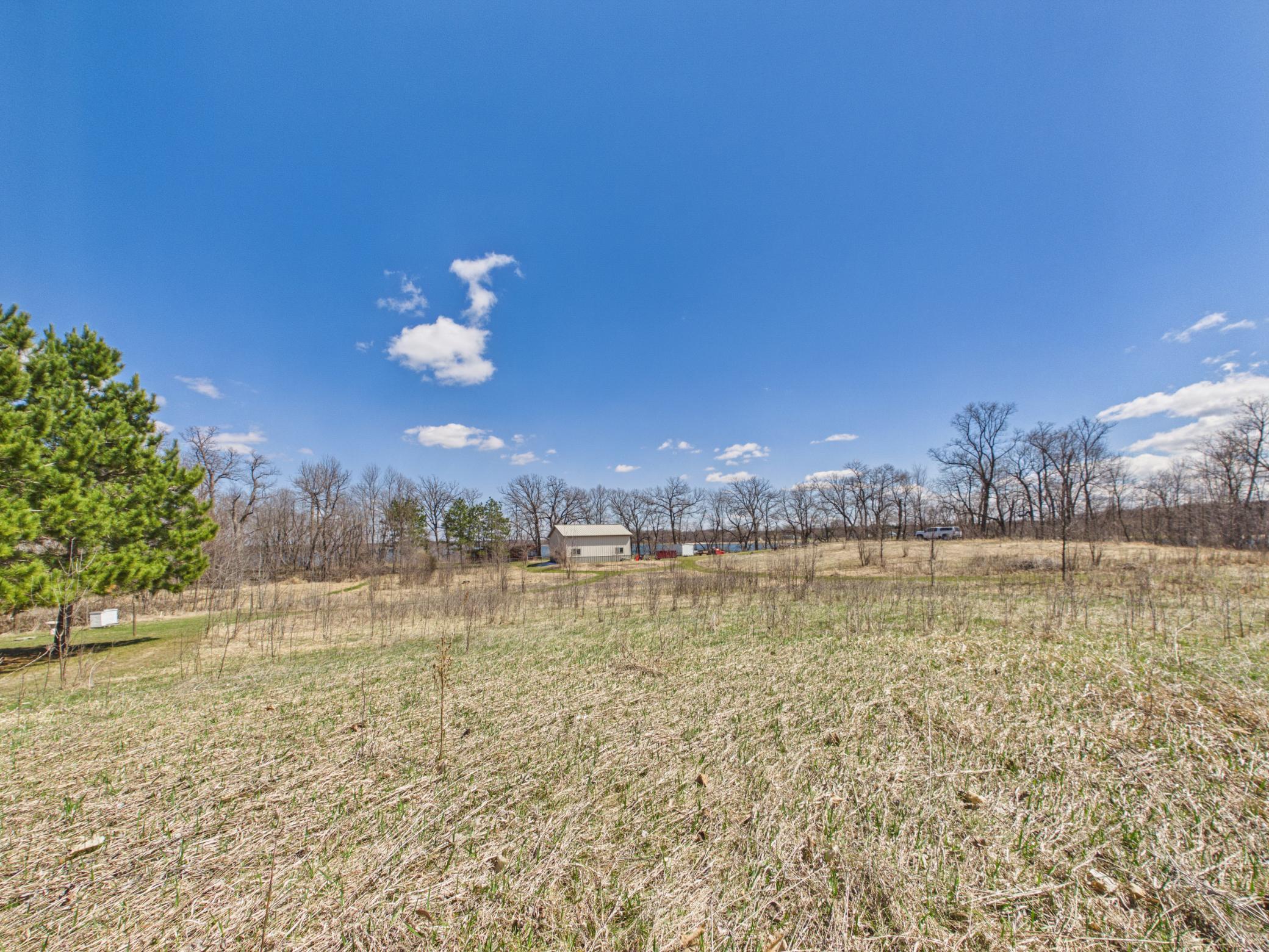 main property photo 16