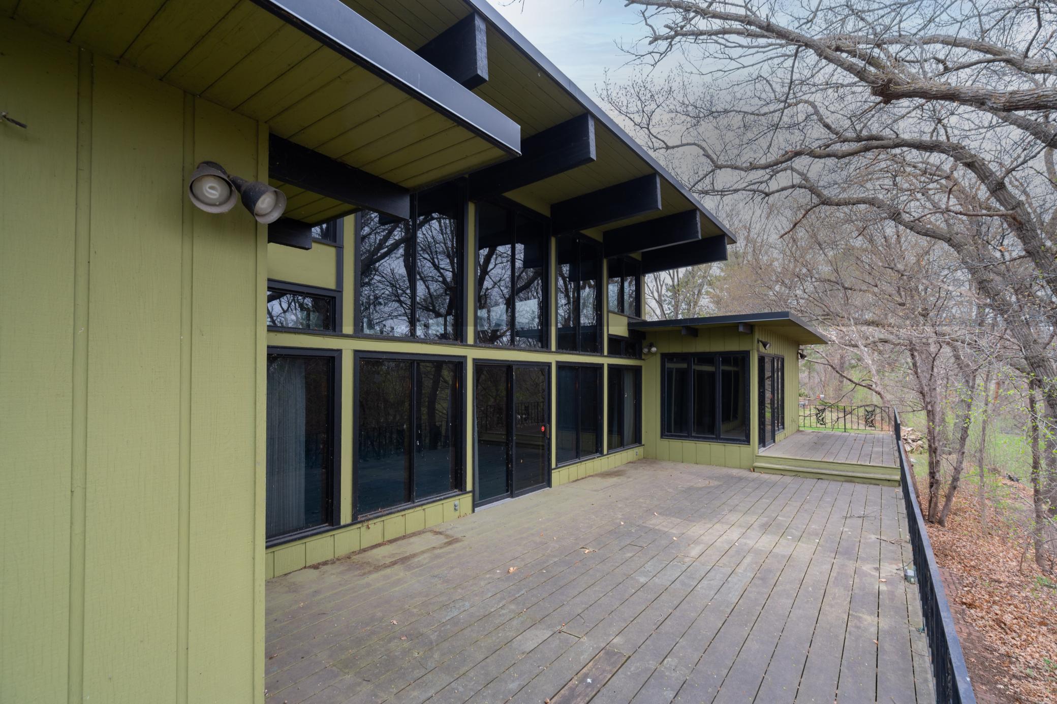 main property photo 34