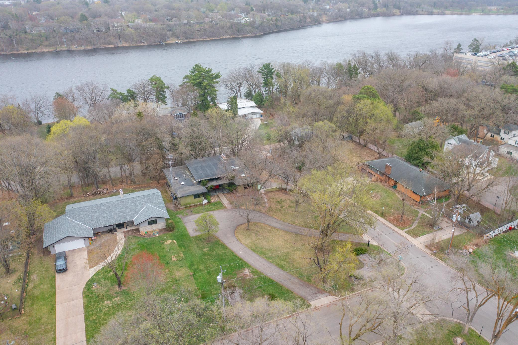 main property photo 46