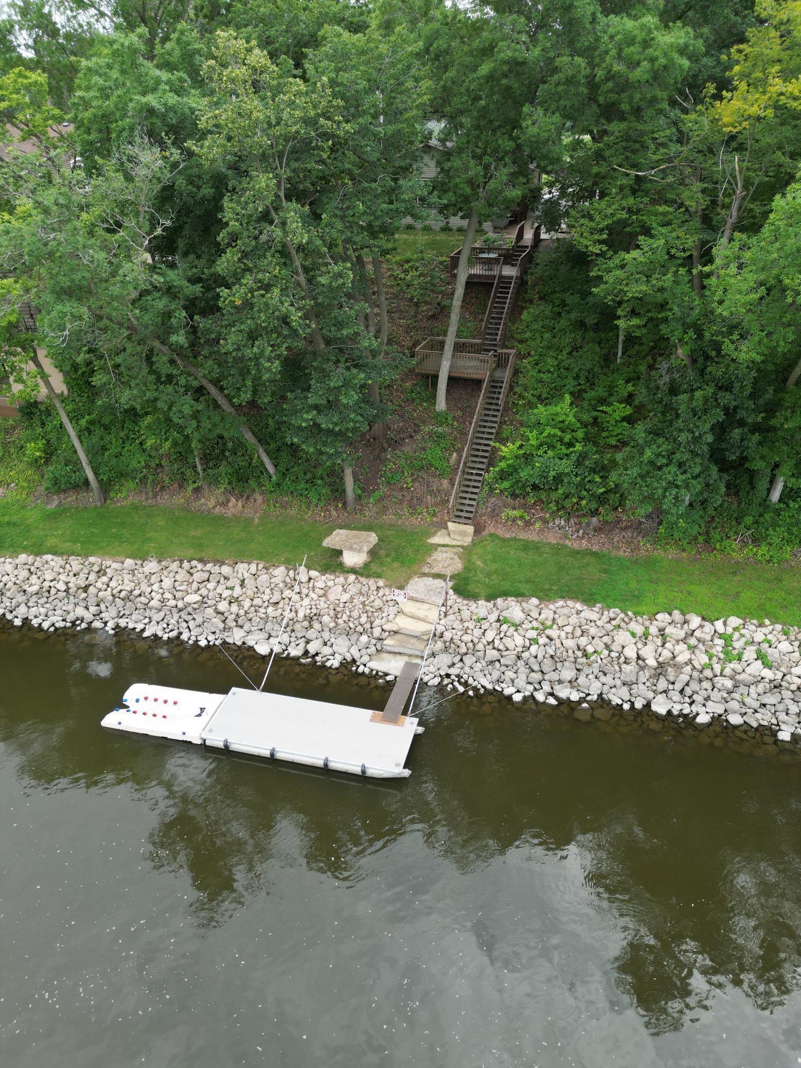 main property photo 26