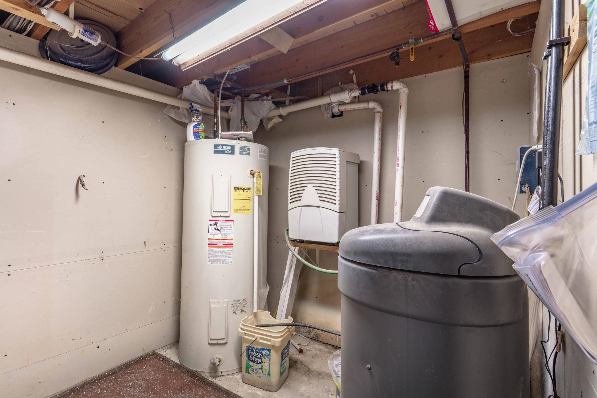 main property photo 76